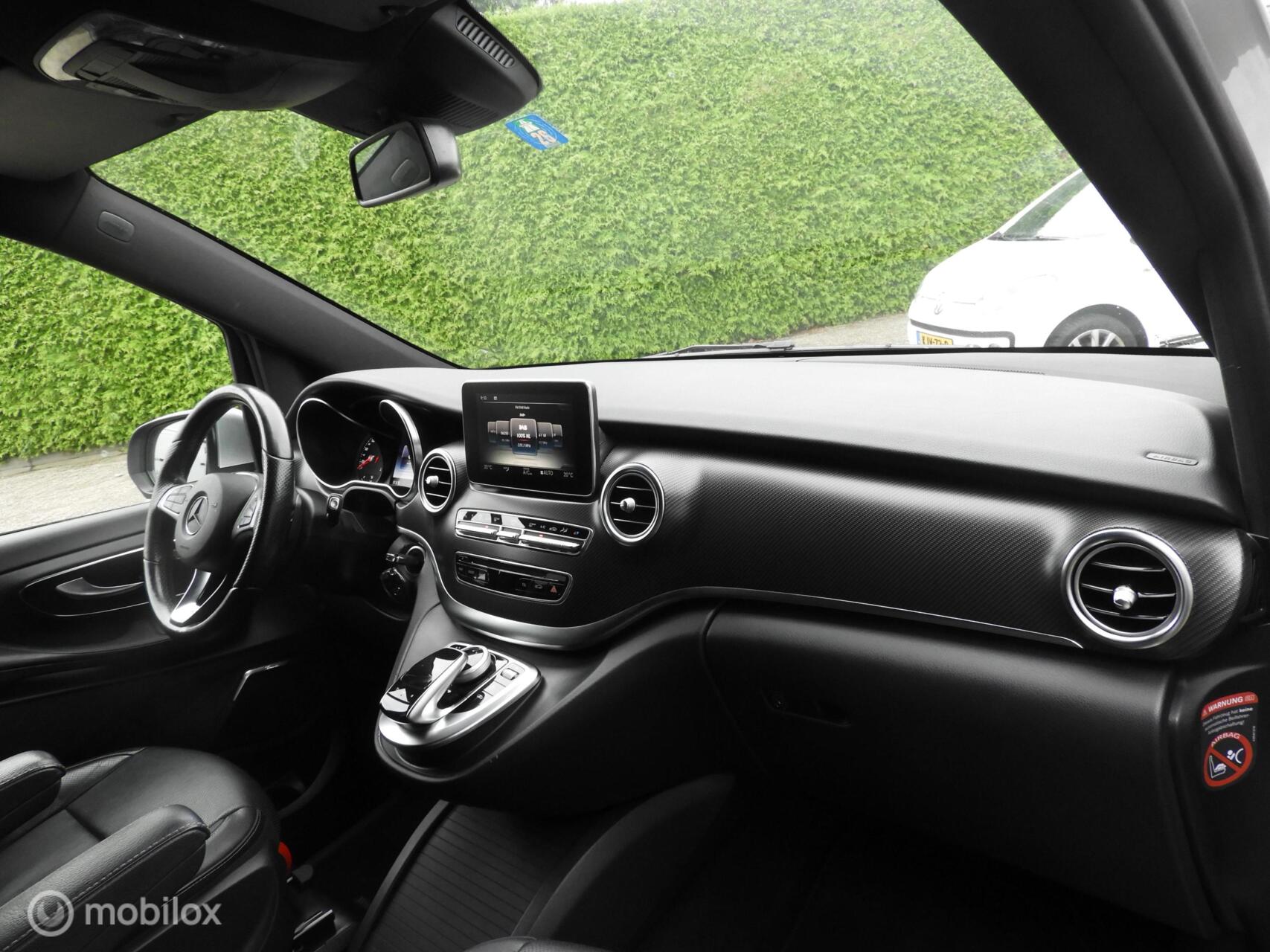 Foto van Mercedes-Benz V-klasse