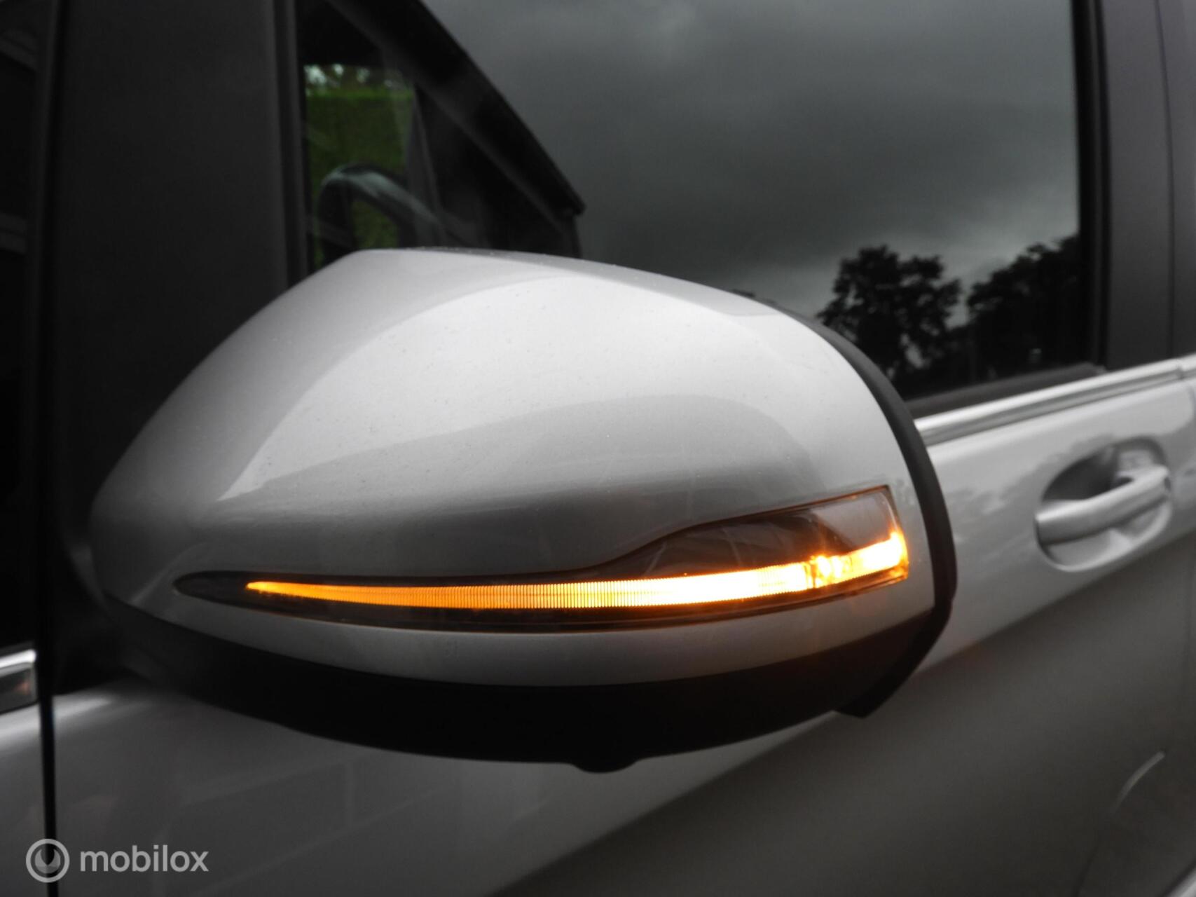 Foto van Mercedes-Benz V-klasse