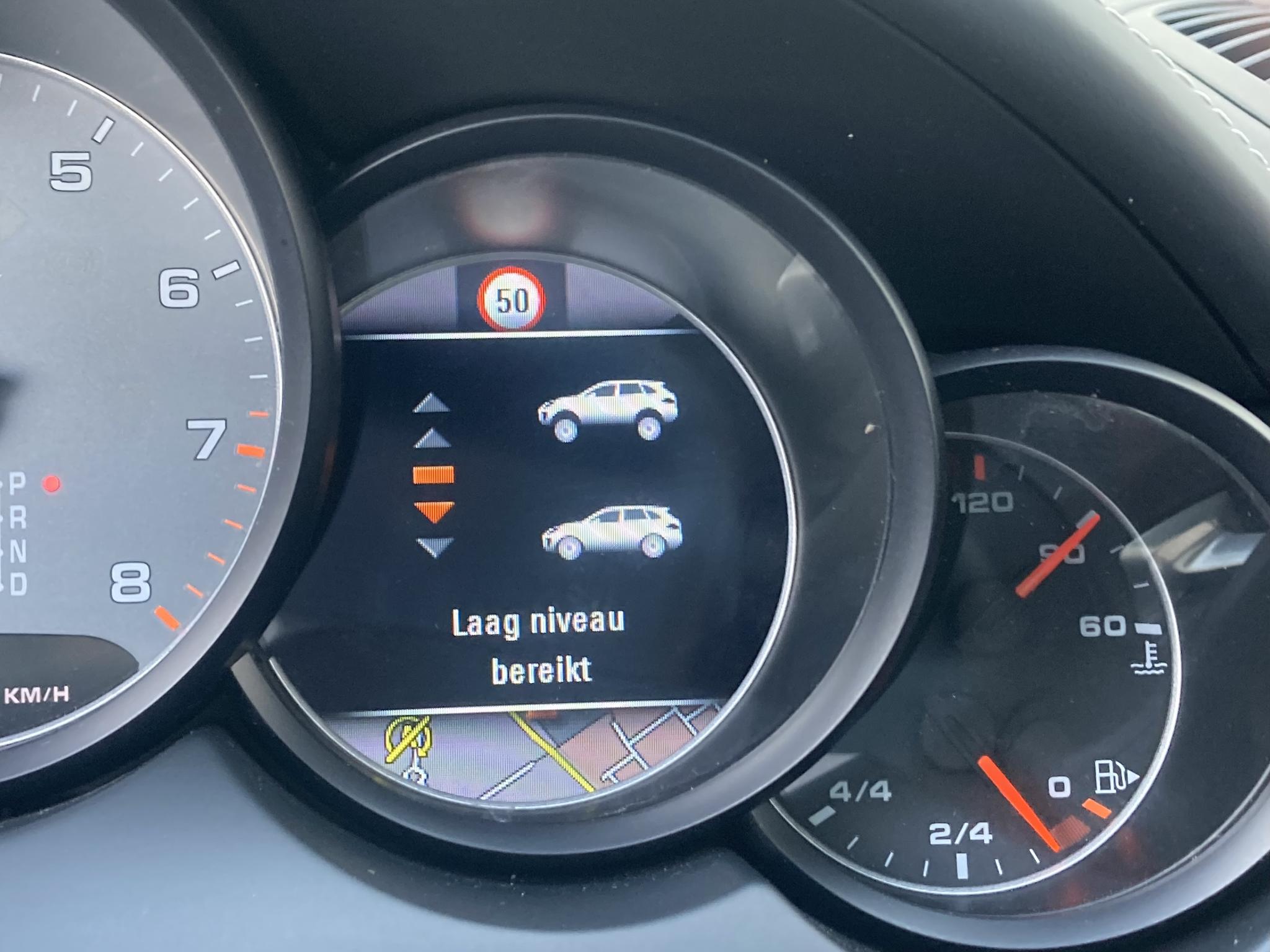 Foto van Porsche Cayenne GTS
