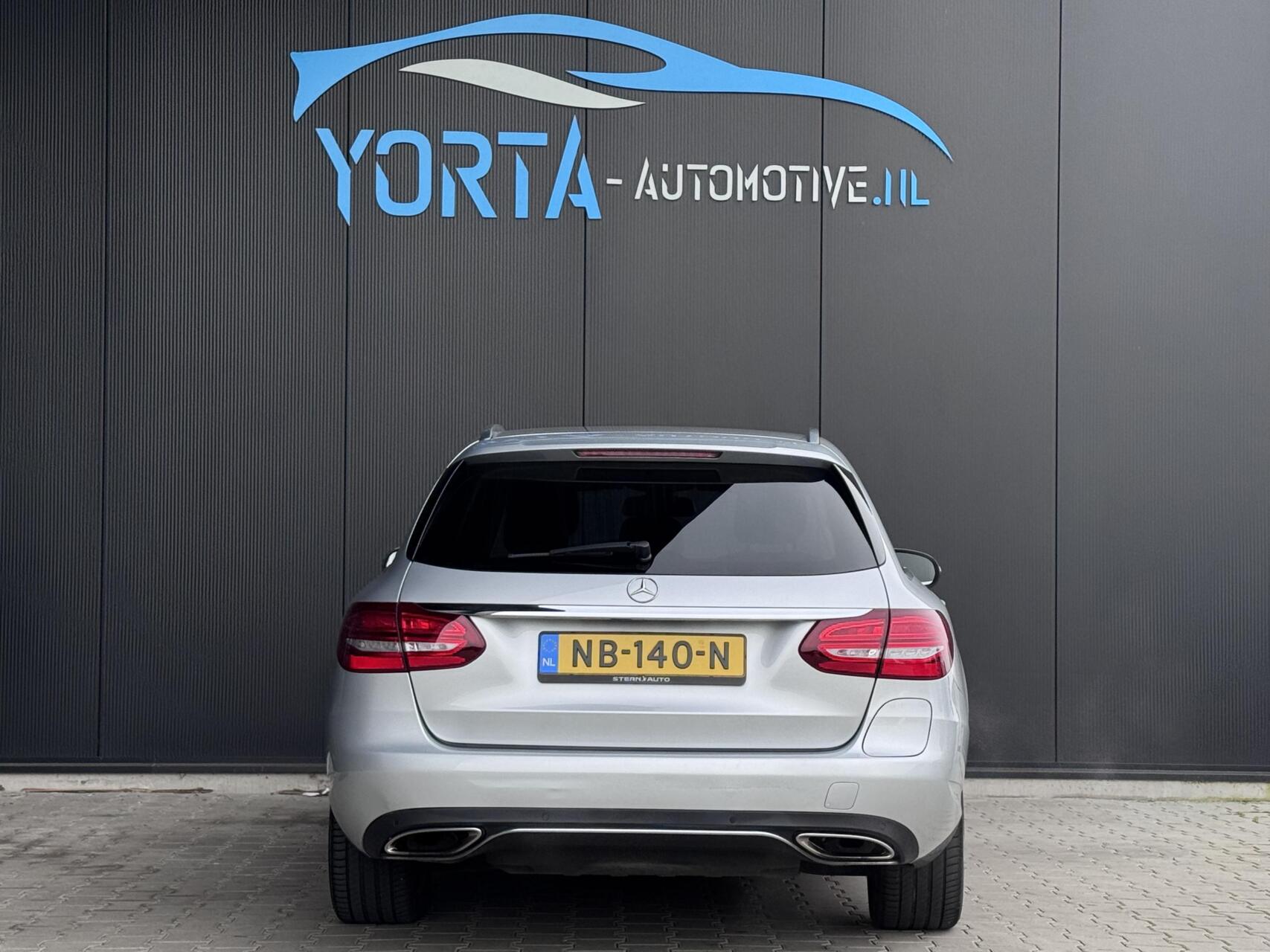 Foto van Mercedes-Benz C 350 E