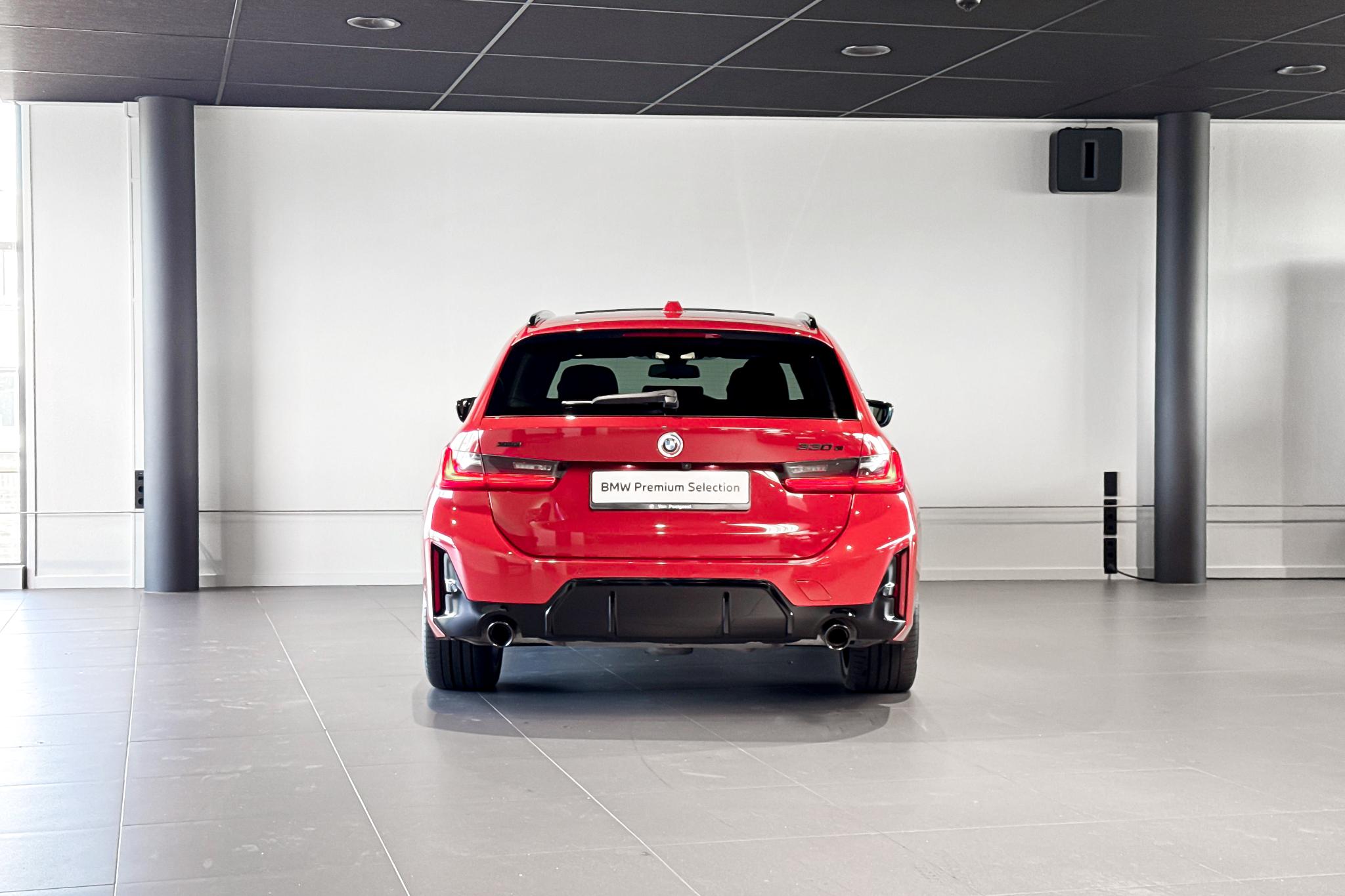Foto van BMW 330e xDrive