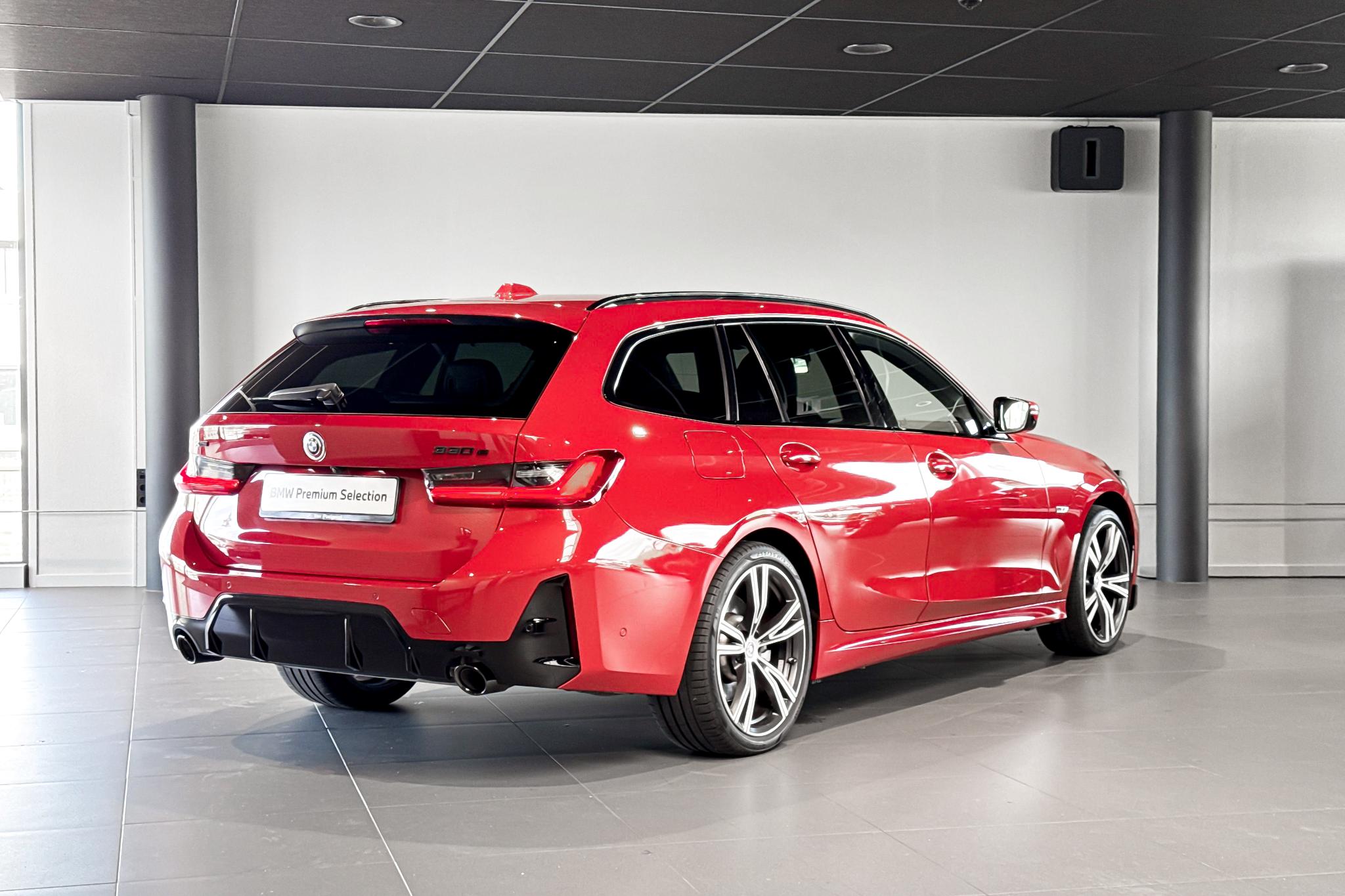 Foto van BMW 330e xDrive