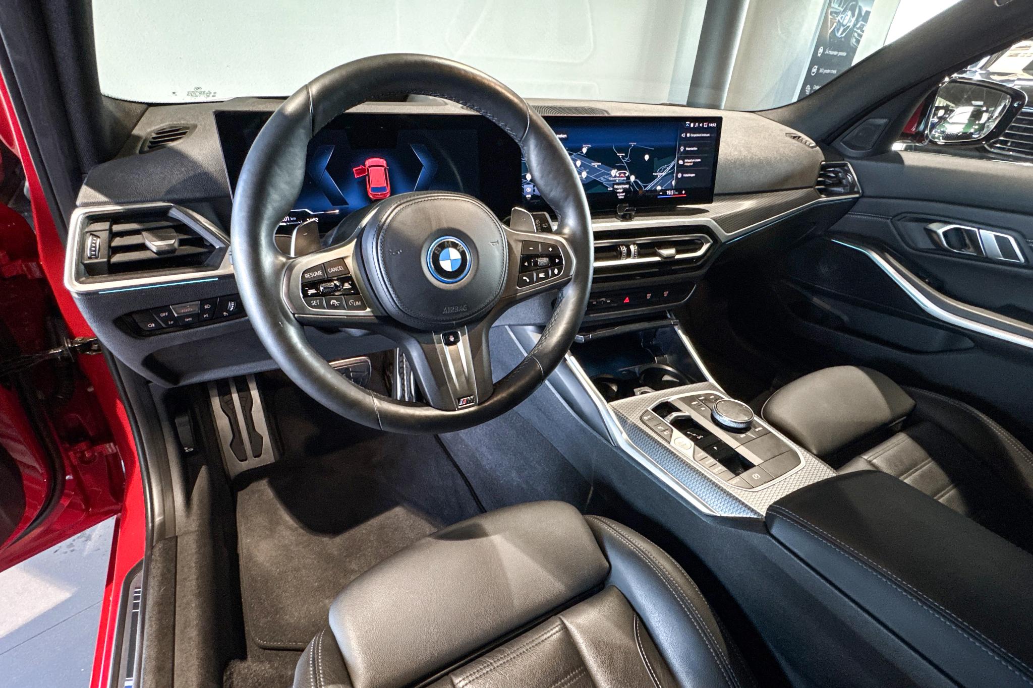 Foto van BMW 330e xDrive