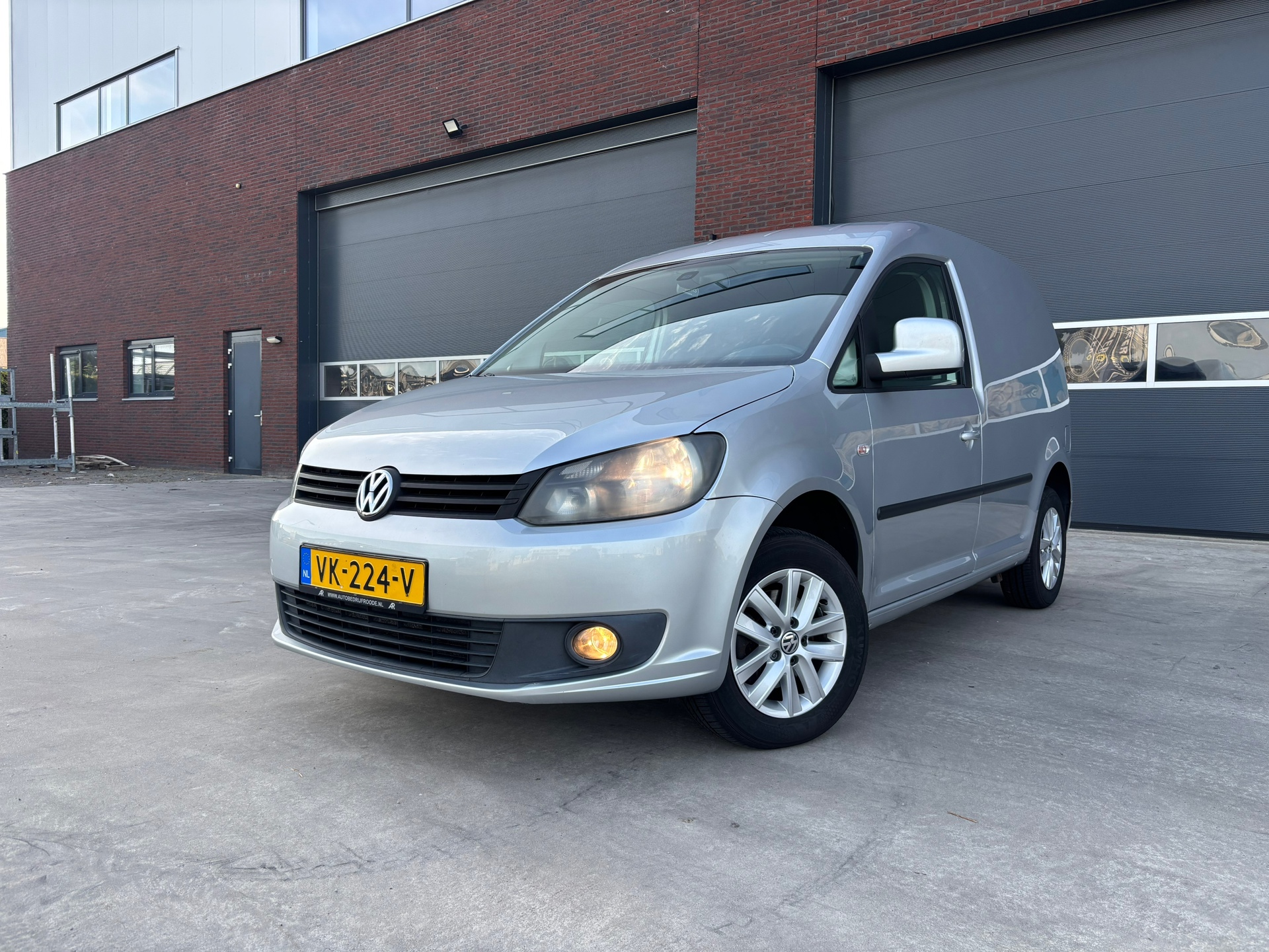 Volkswagen Caddy 1.6 TDI 2014 - voorkant