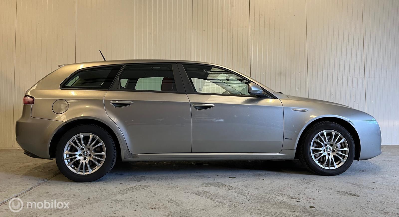 Foto van Alfa Romeo 159 Sportwagon
