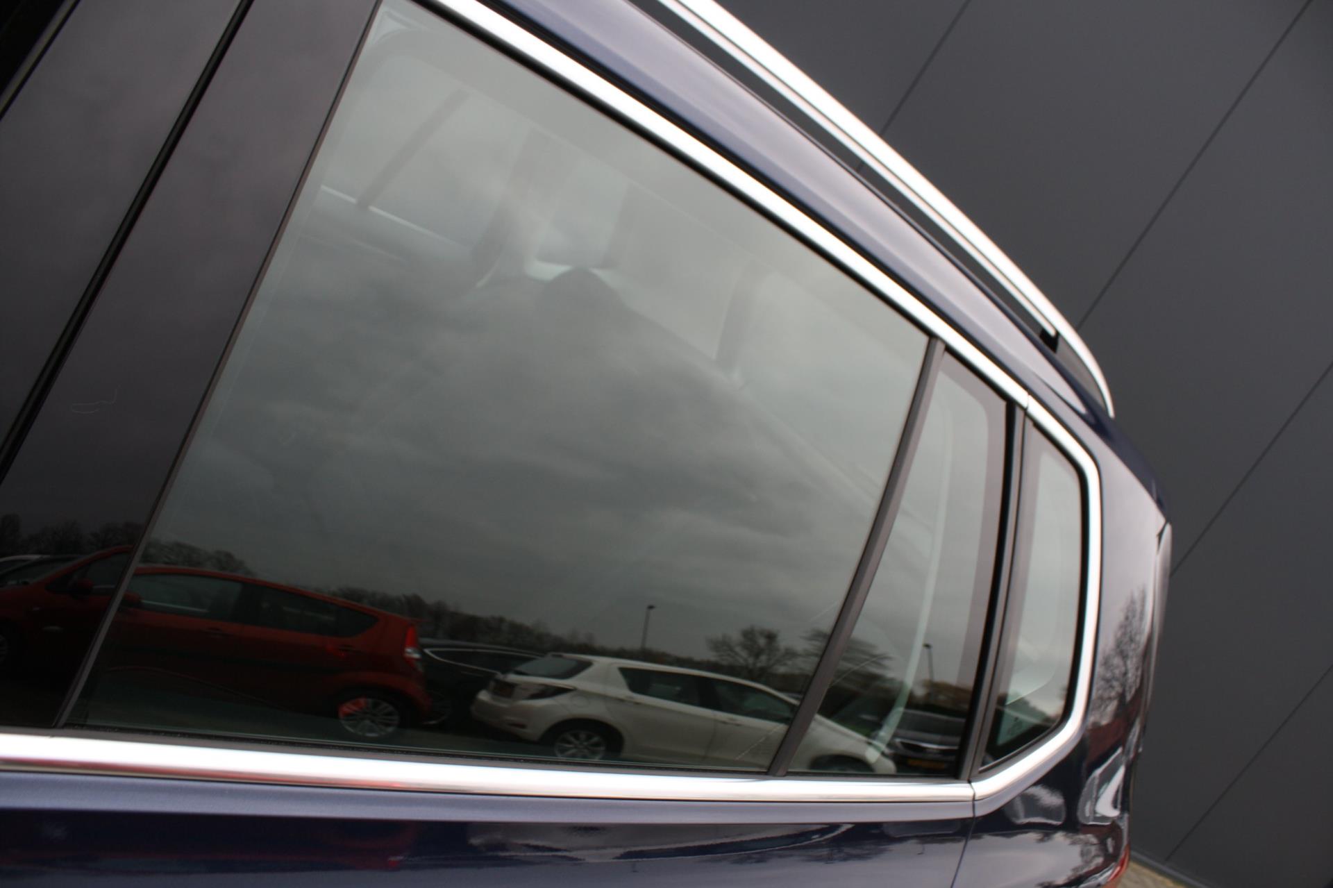 Foto van Volkswagen Golf Sportsvan