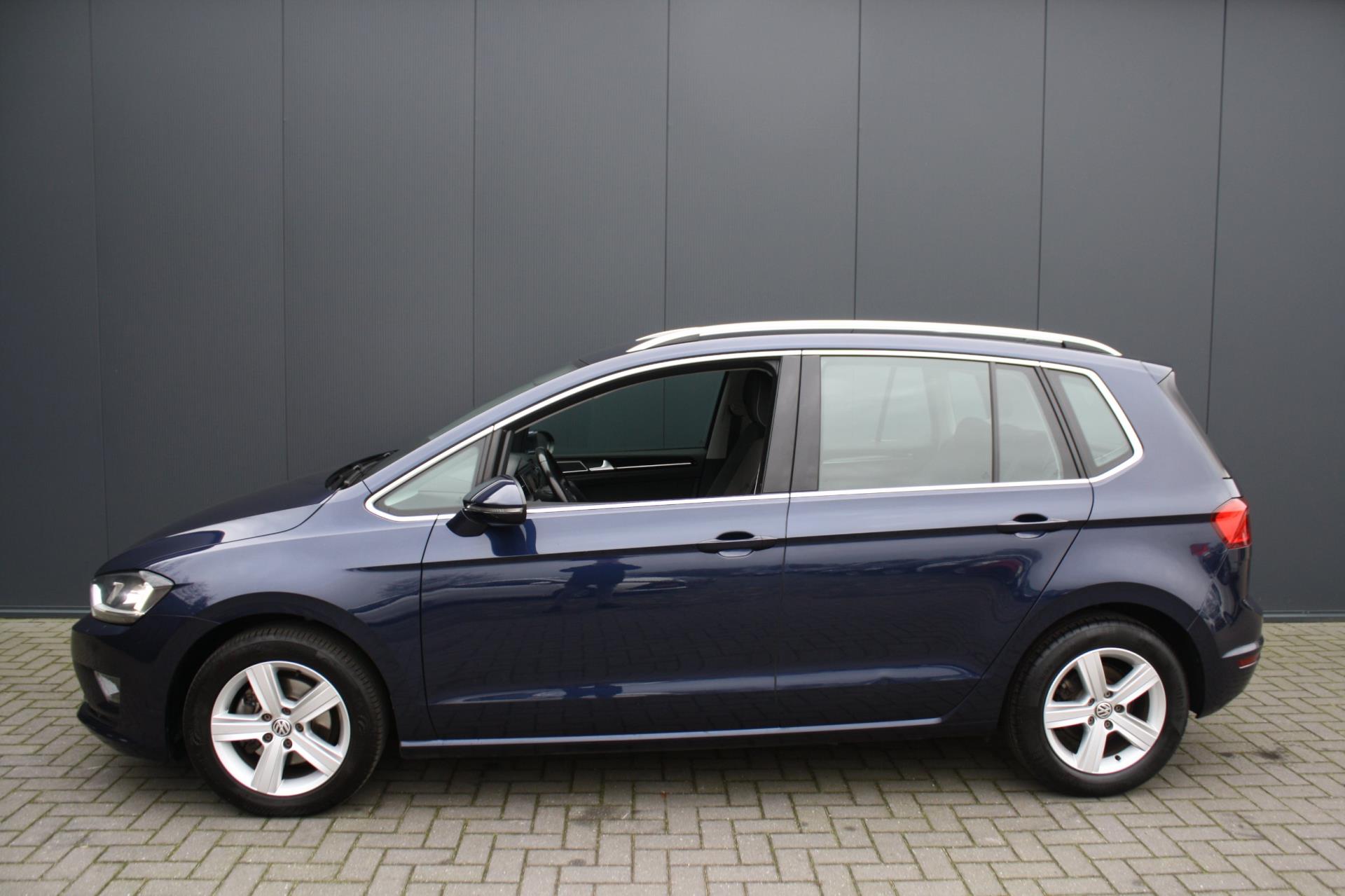 Foto van Volkswagen Golf Sportsvan