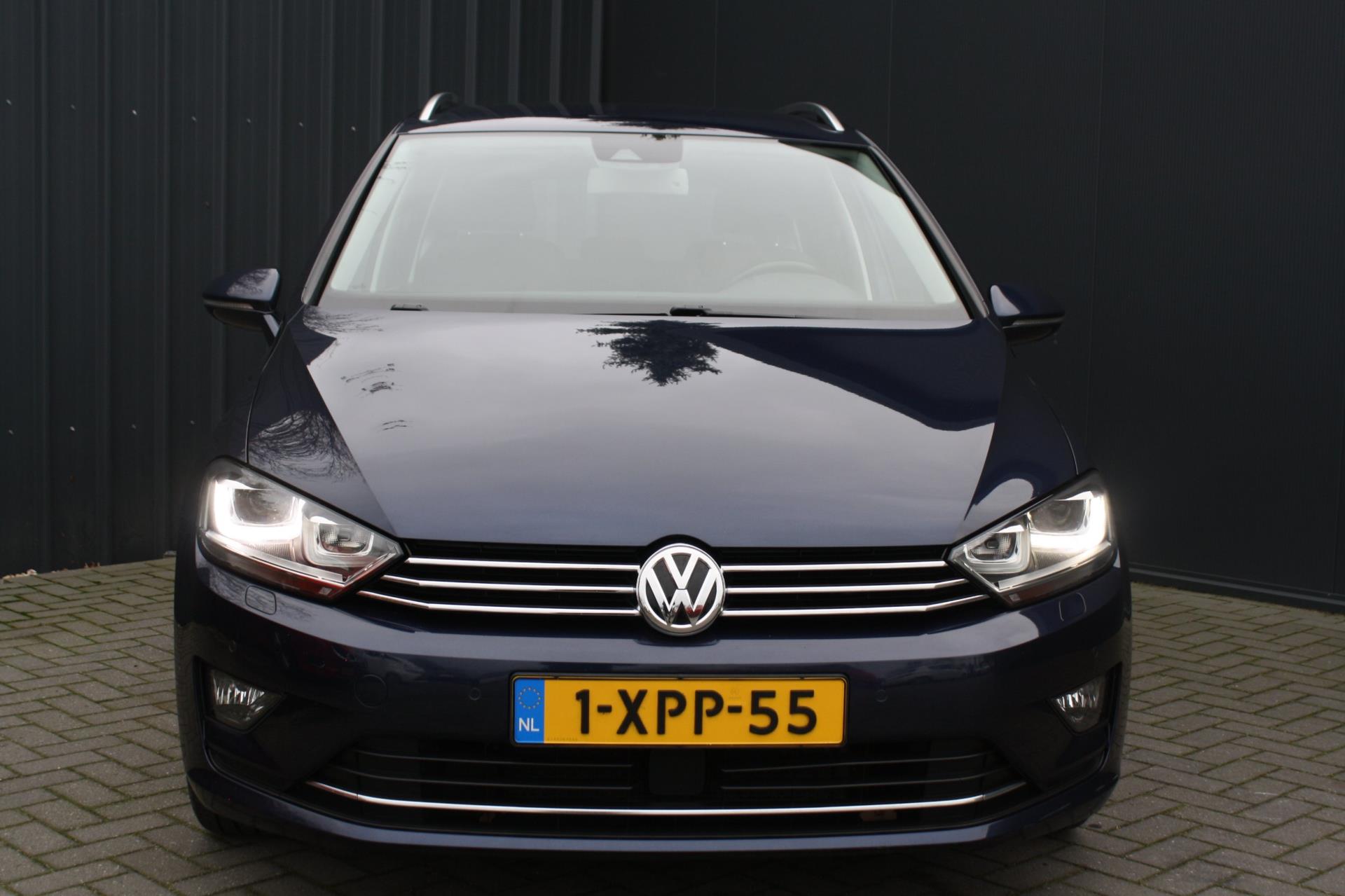 Foto van Volkswagen Golf Sportsvan