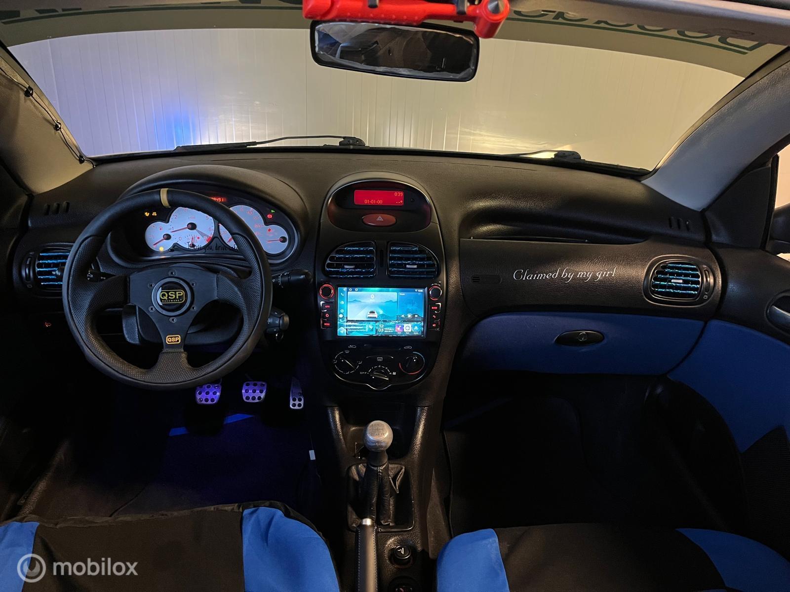 Foto van Peugeot 206 CC