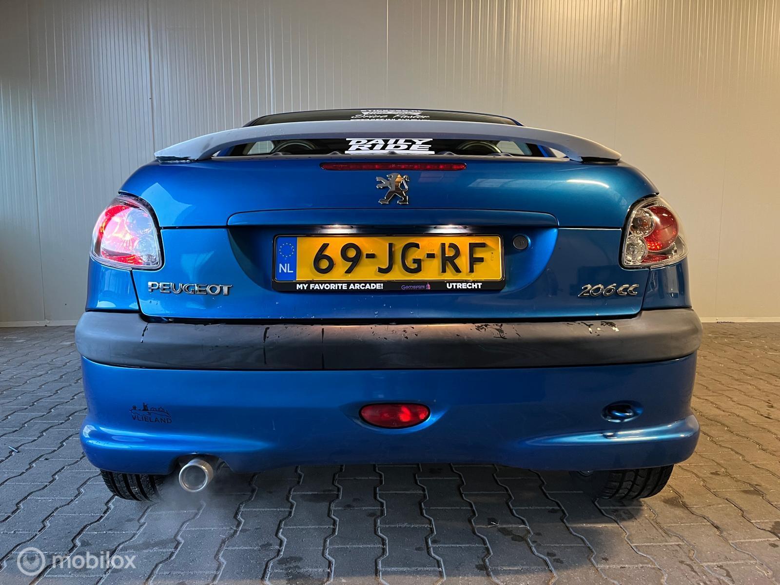 Foto van Peugeot 206 CC