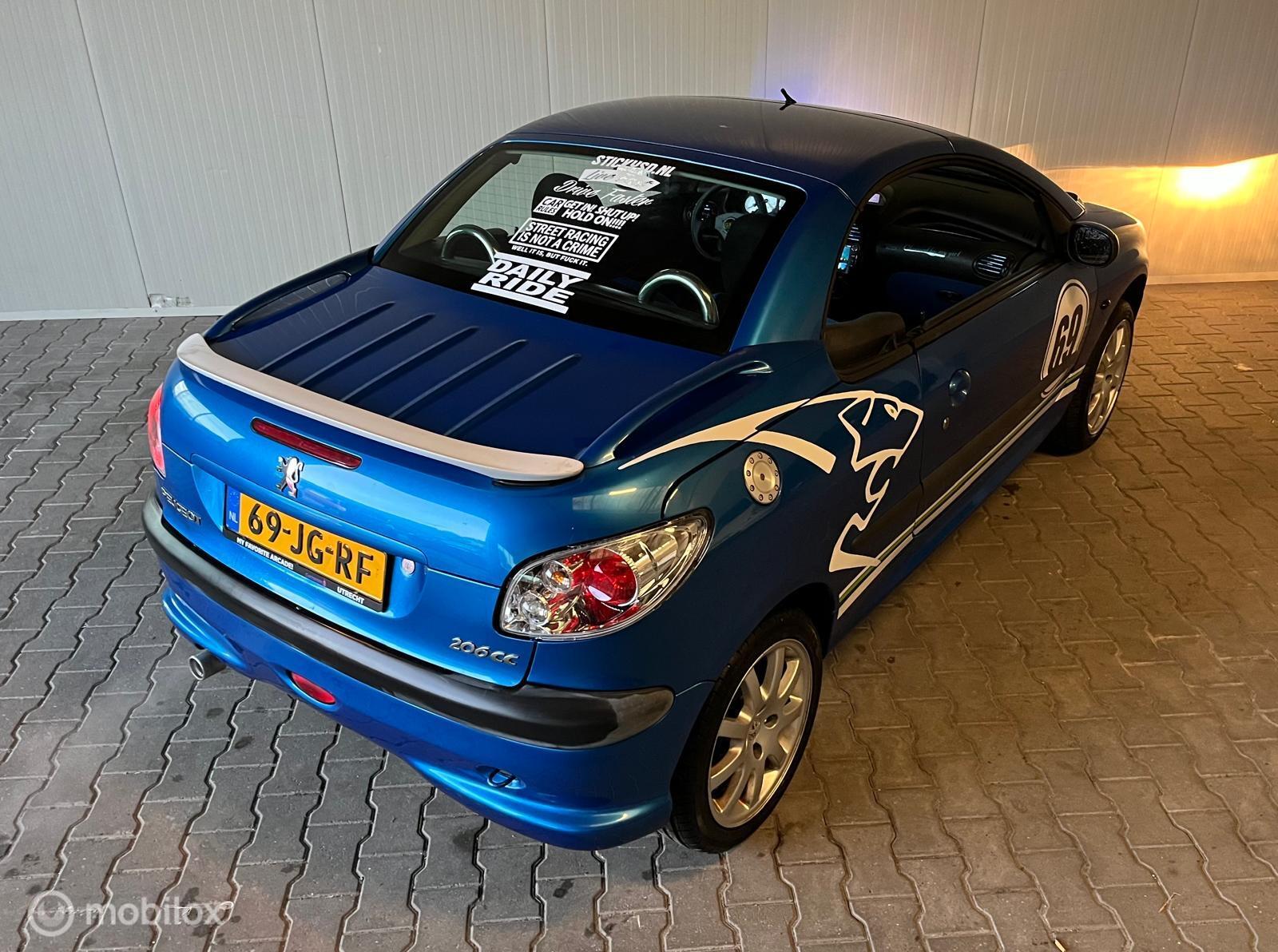 Foto van Peugeot 206 CC