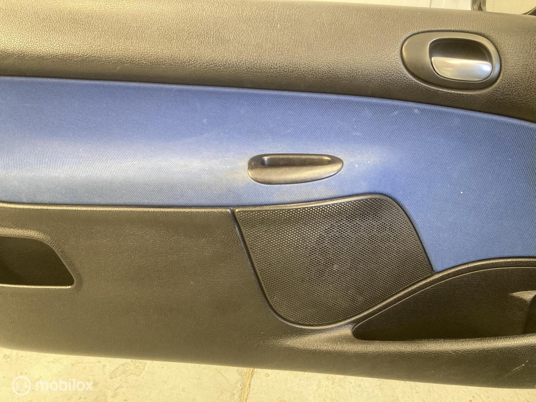 Foto van Peugeot 206 CC