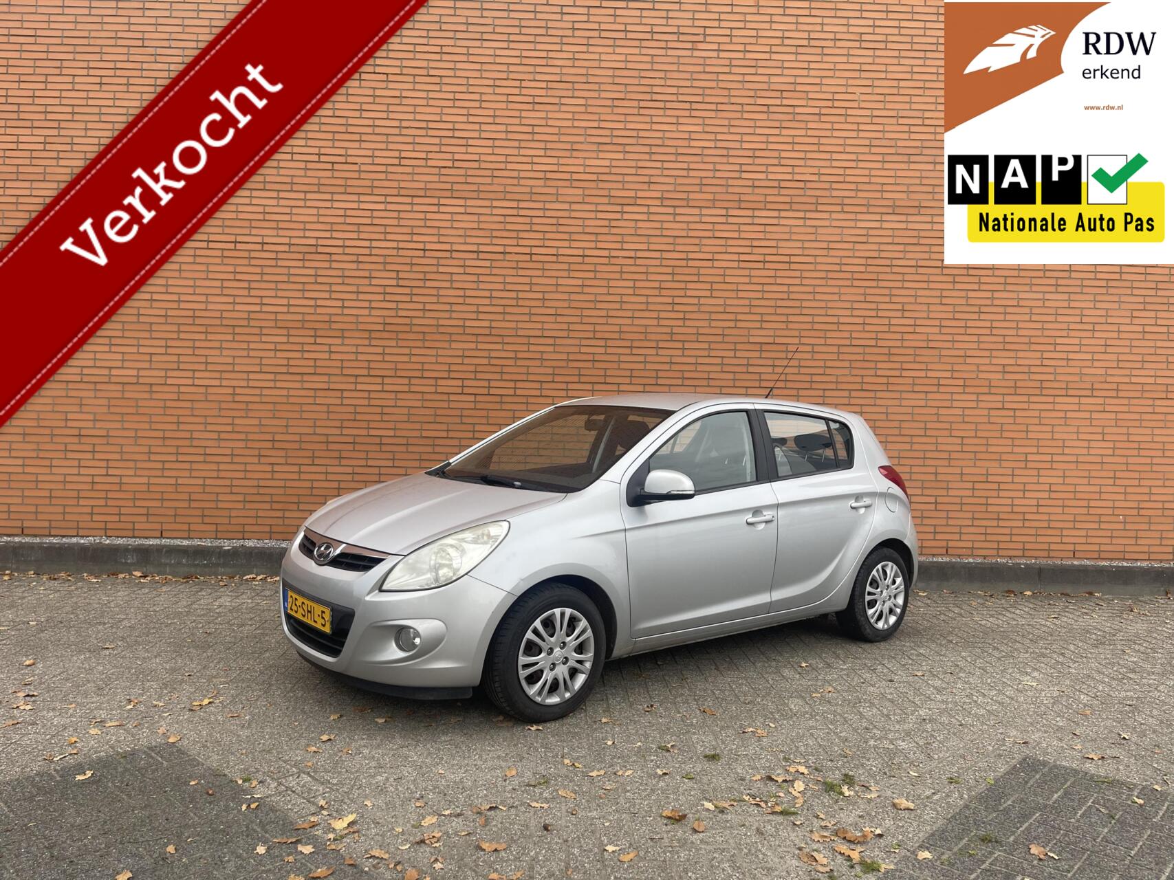 Hyundai I20 1.2i i-Motion 49DKM | NAP | UNIEK | AIRCO | APK 2011 - voorkant