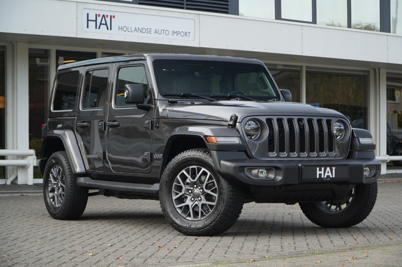 Jeep Wrangler Unlimited 4xe 380 80th Anniversary I Hardtop I ACC I Trekhaak 2021 - voorkant