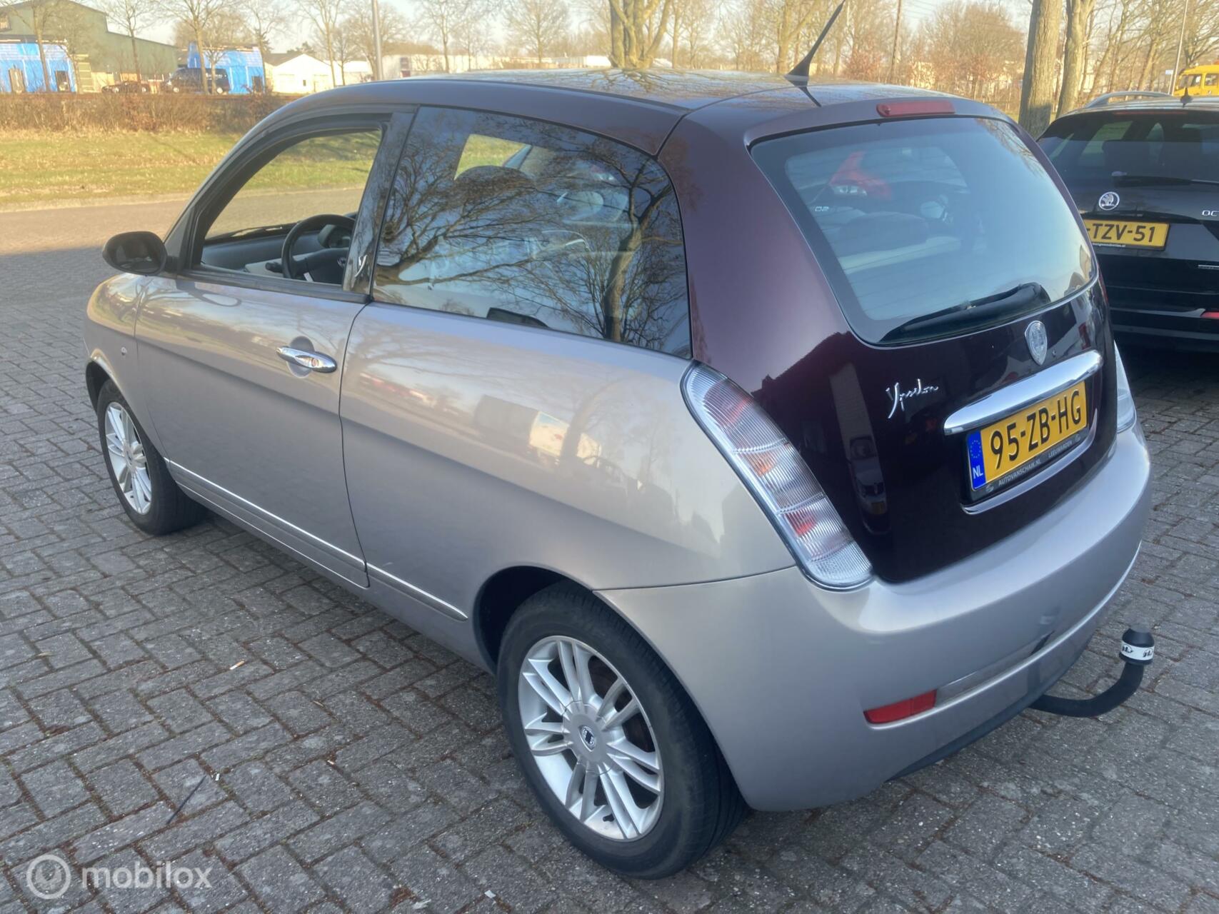 Foto van Lancia Ypsilon