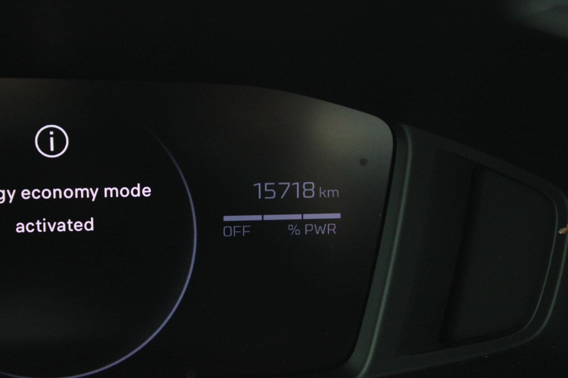 Foto van Peugeot E-2008