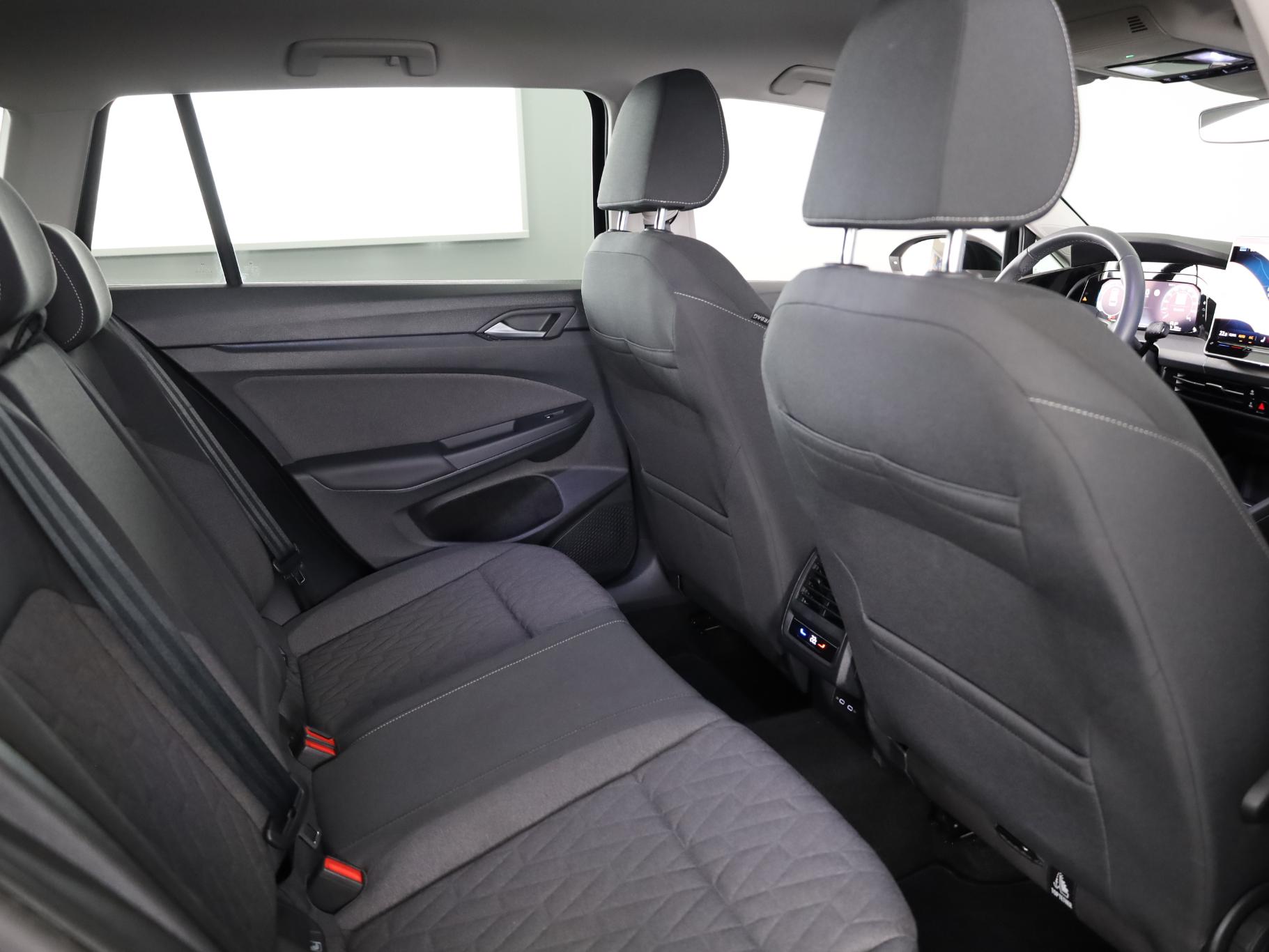 Foto van Volkswagen Golf Variant