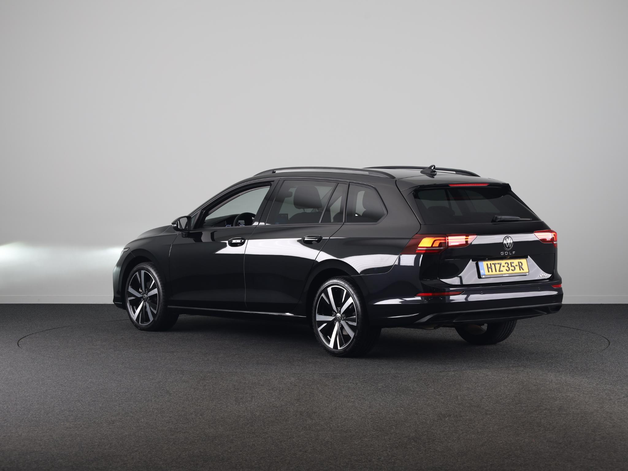 Foto van Volkswagen Golf Variant