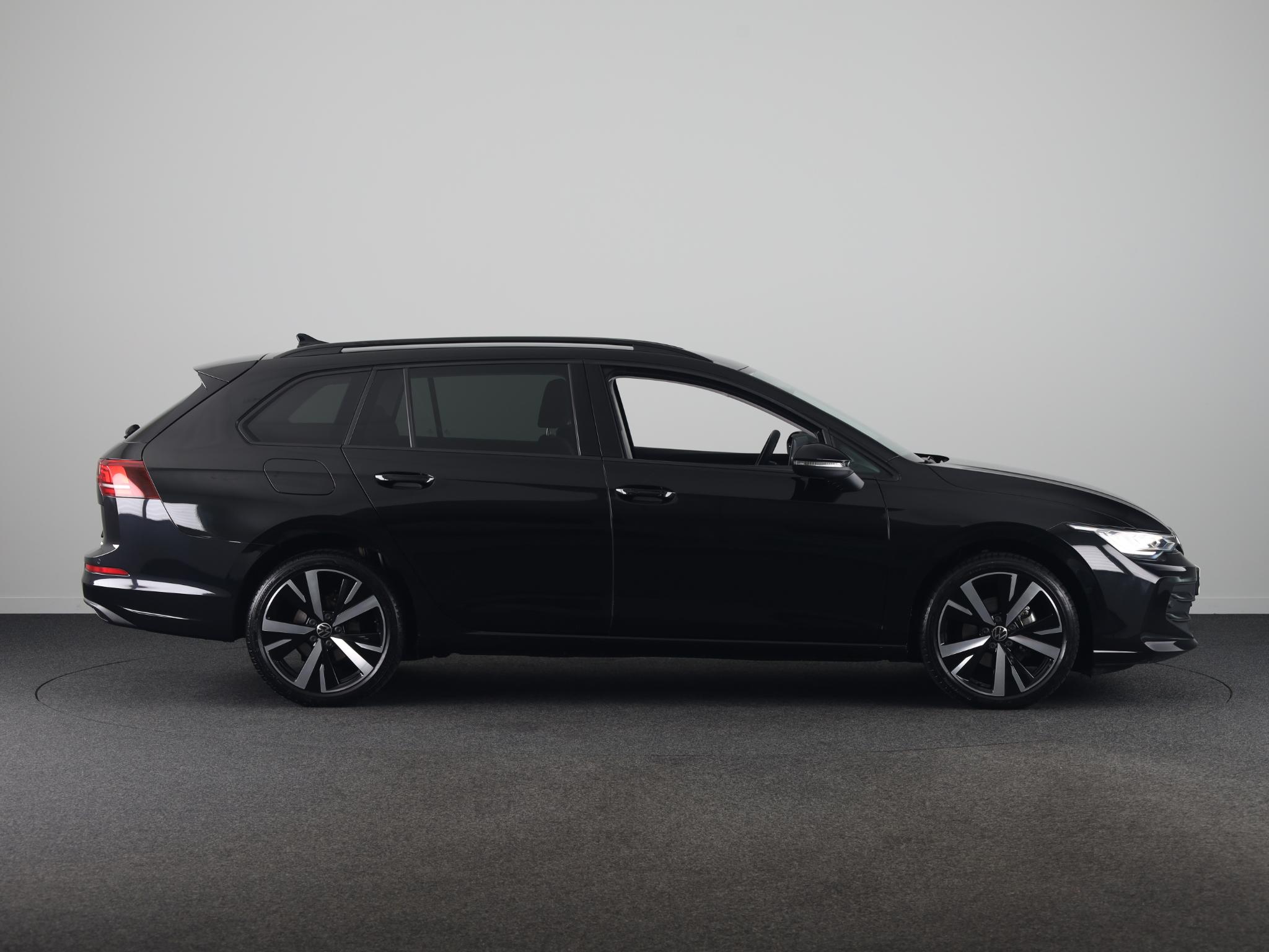 Foto van Volkswagen Golf Variant