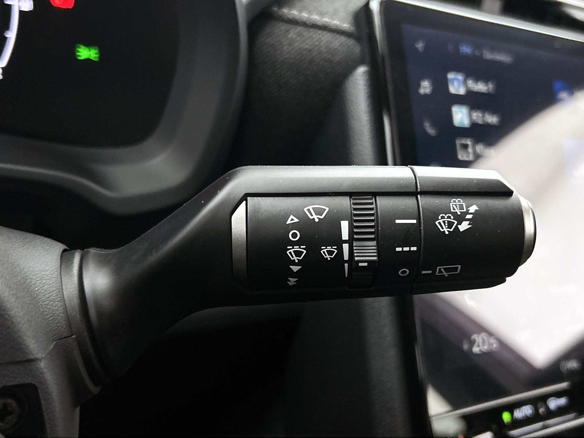 Foto van Lexus LBX