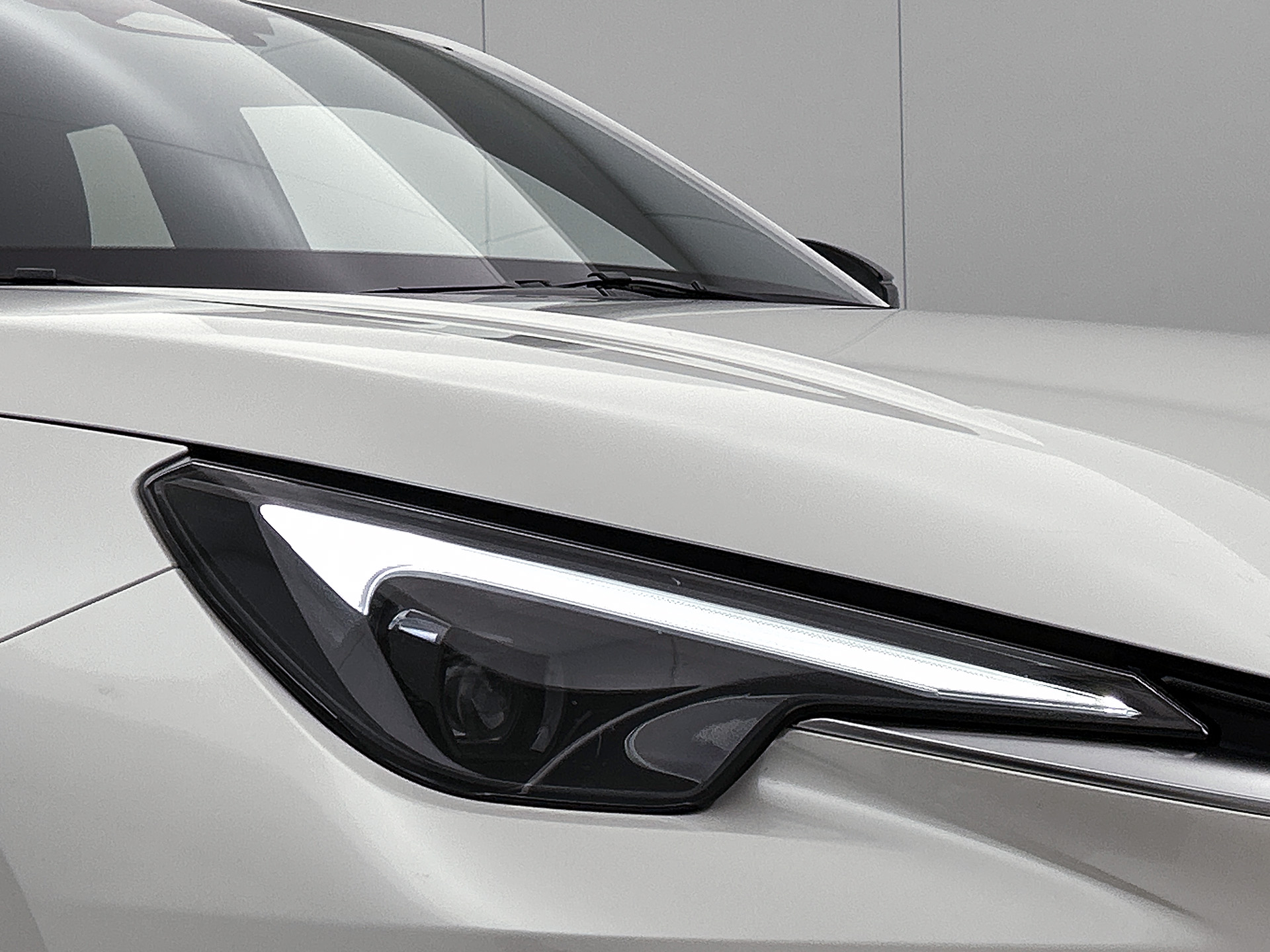 Foto van Lexus LBX