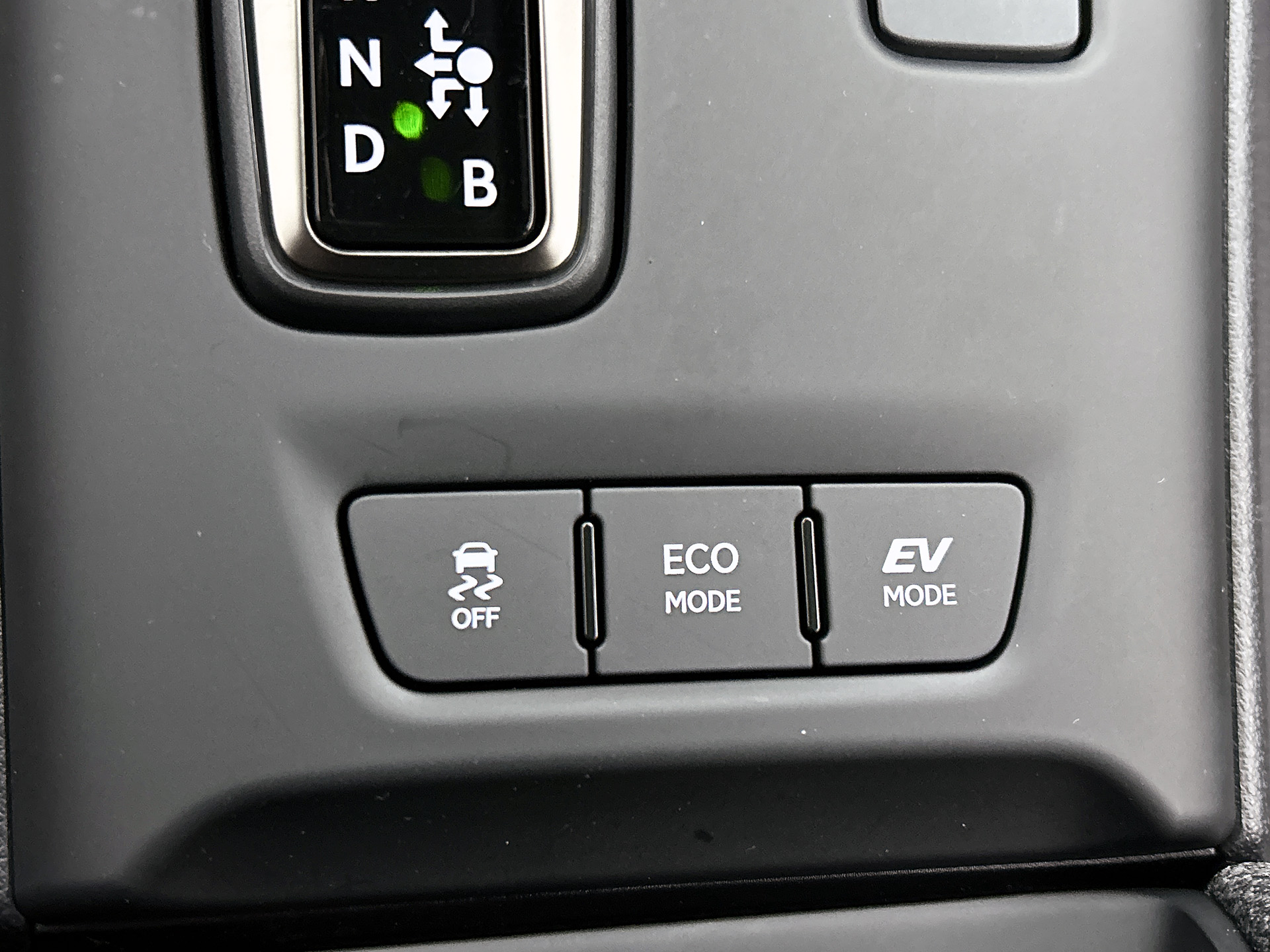 Foto van Lexus LBX