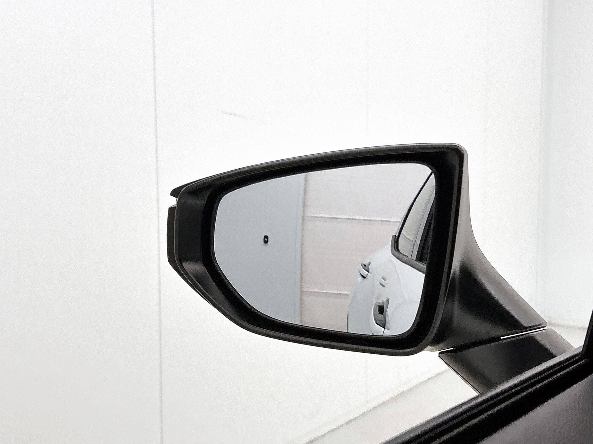 Foto van Lexus LBX