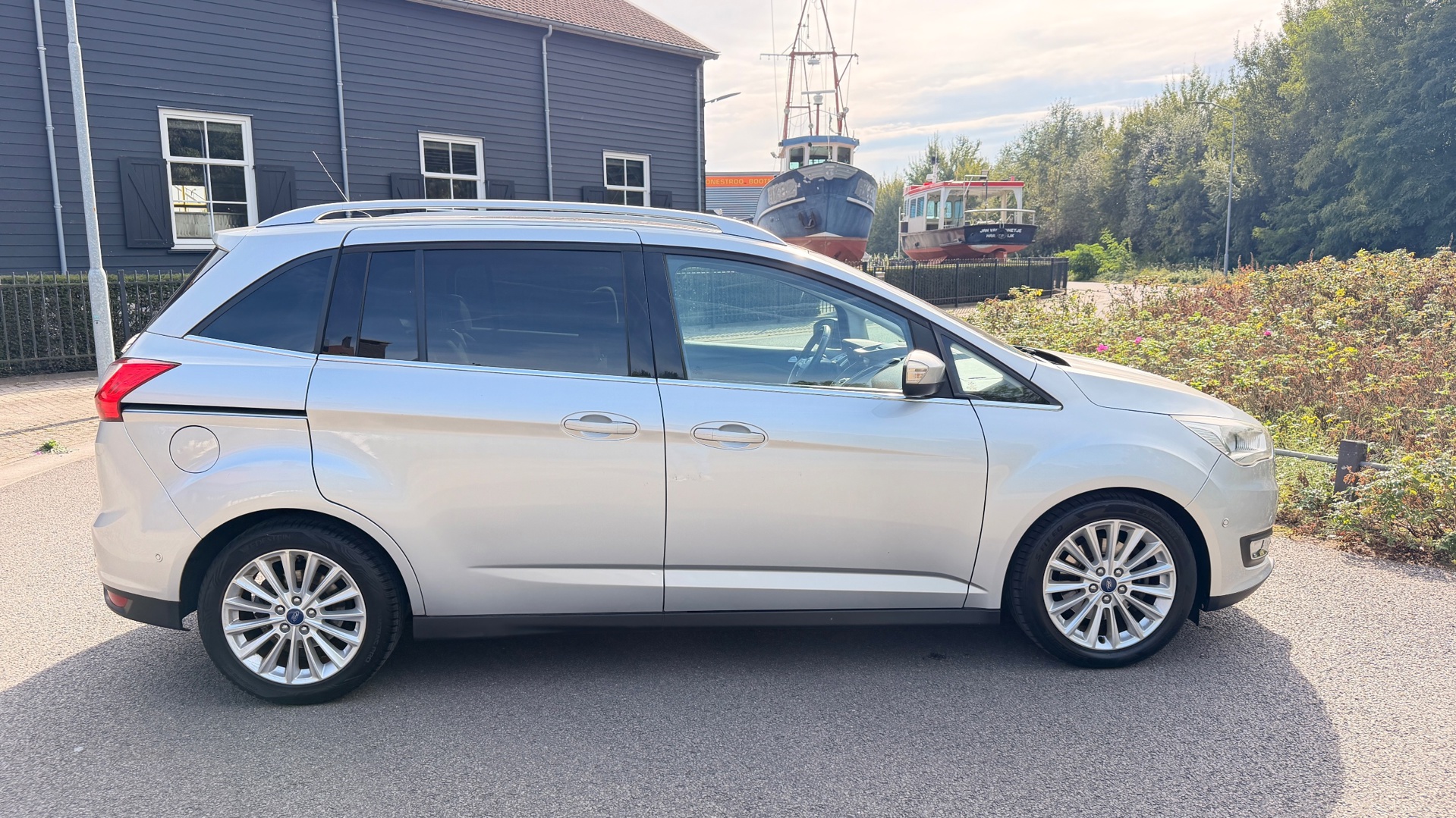 Foto van Ford Grand C-max