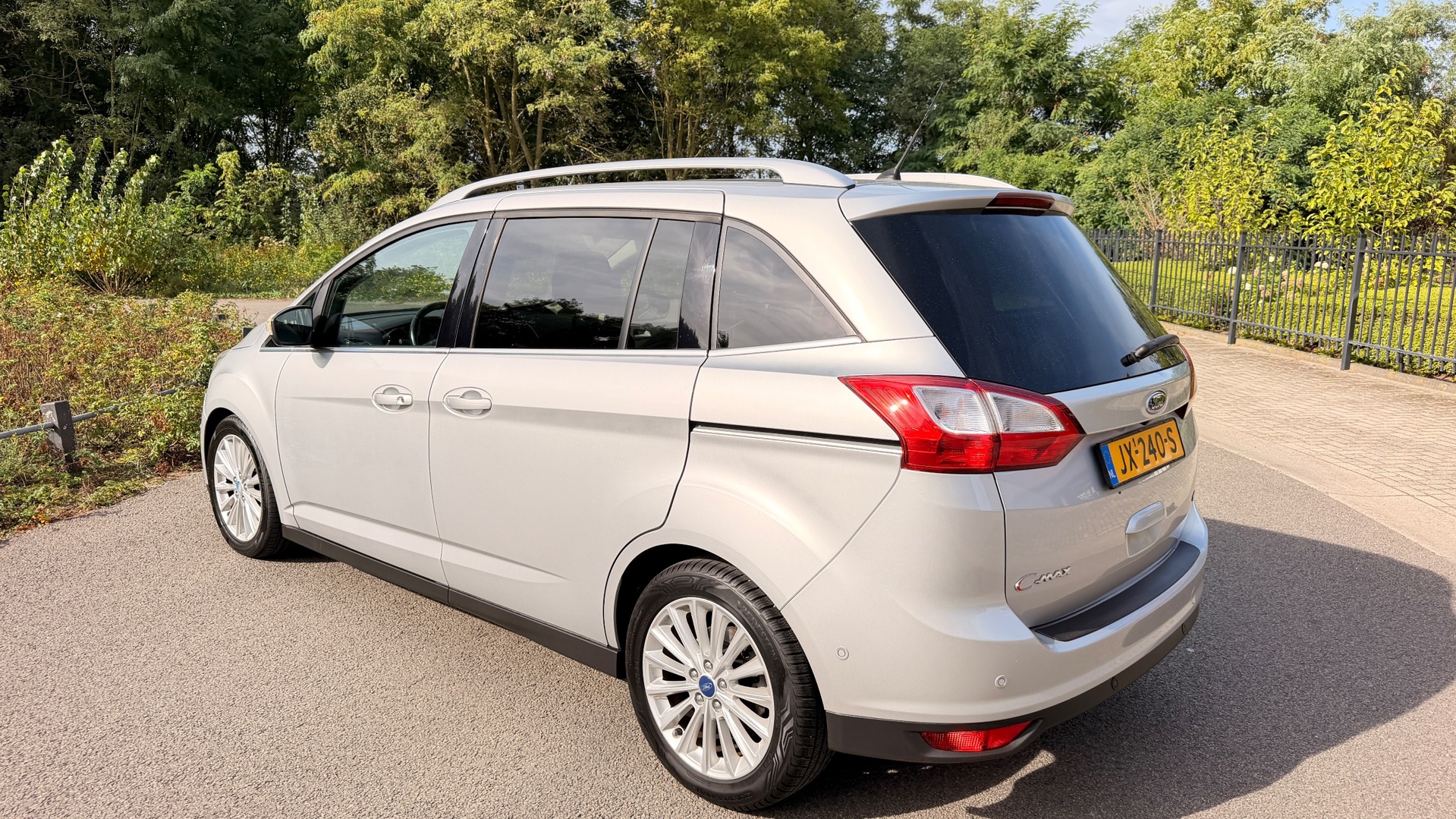 Foto van Ford Grand C-max