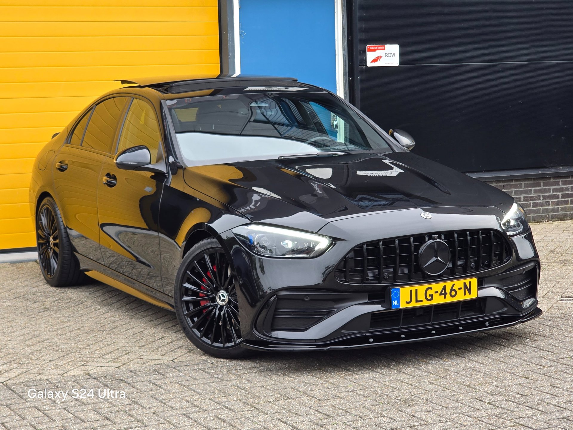 Mercedes-Benz C-klasse 180 AMG Line / Aut /Head Up / Leder / Burmester / 360 Camera / Burmester / Memory / Open Panoramadak 2021 - voorkant