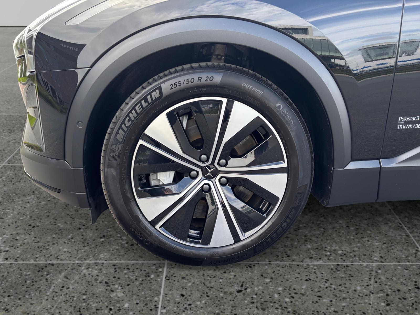 Foto van Polestar 3