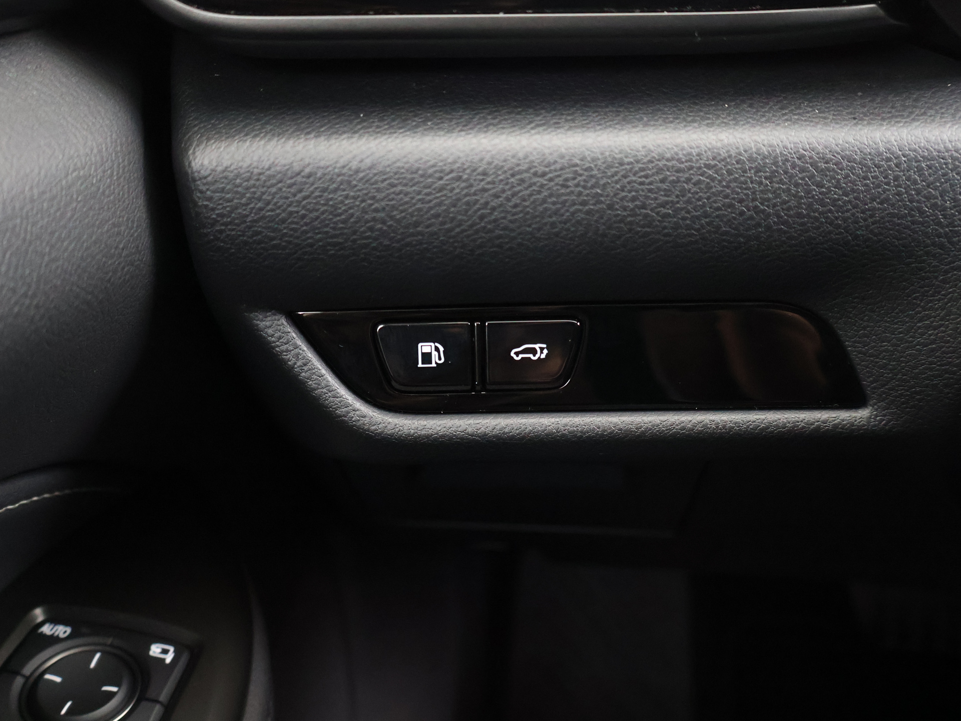 Foto van Lexus NX