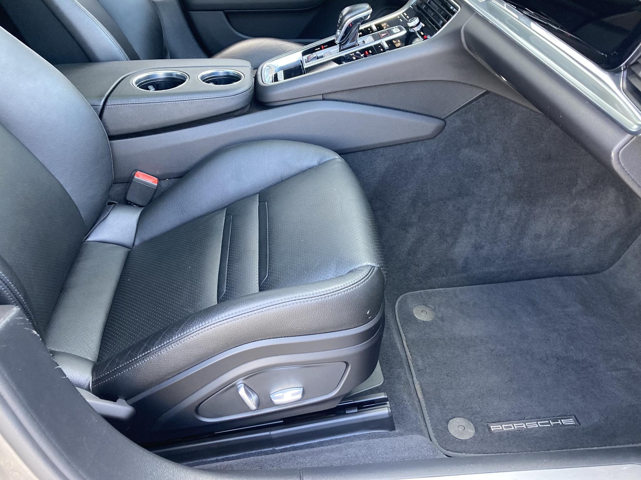 Foto van Porsche Panamera
