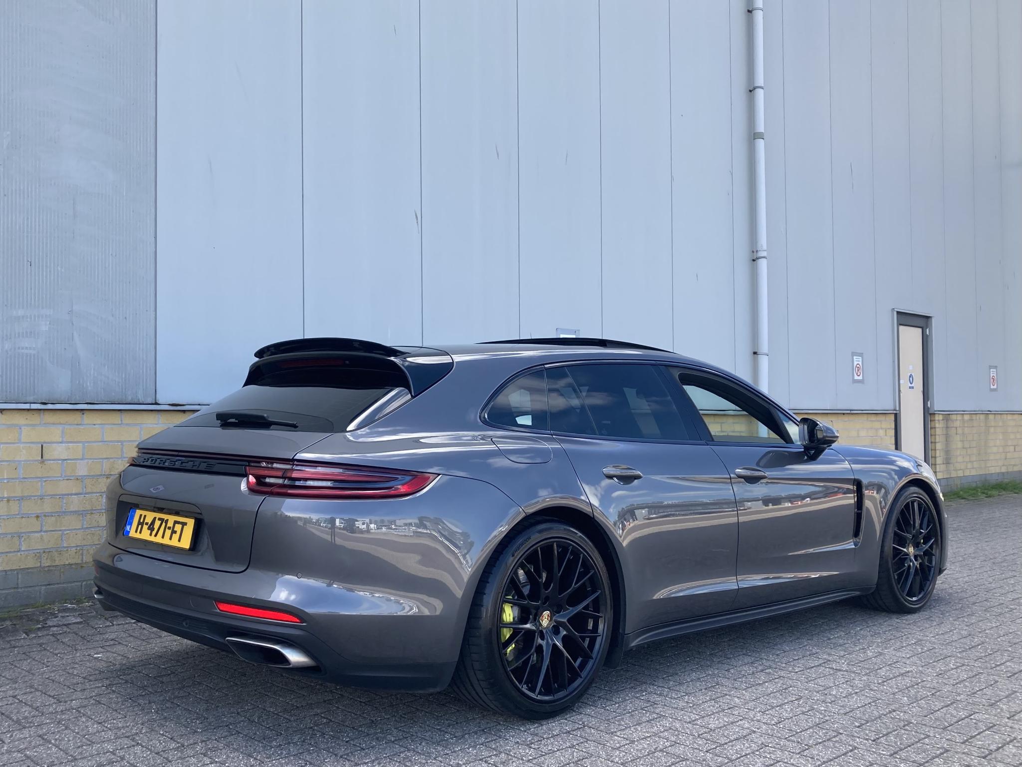 Foto van Porsche Panamera
