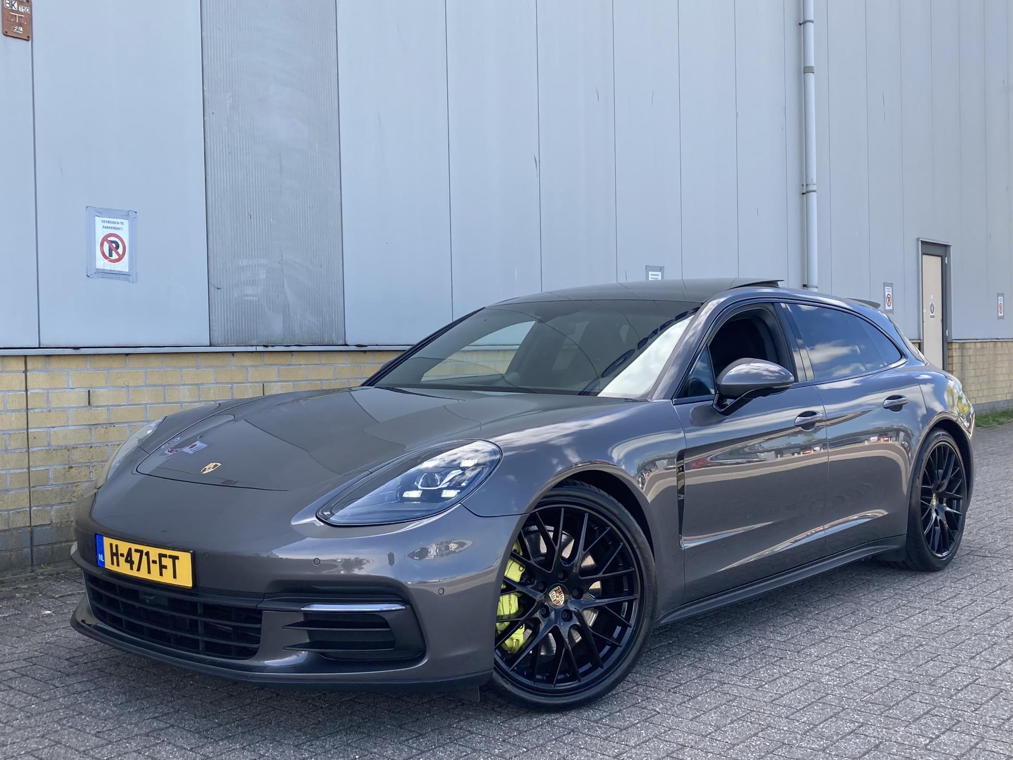 Foto van Porsche Panamera
