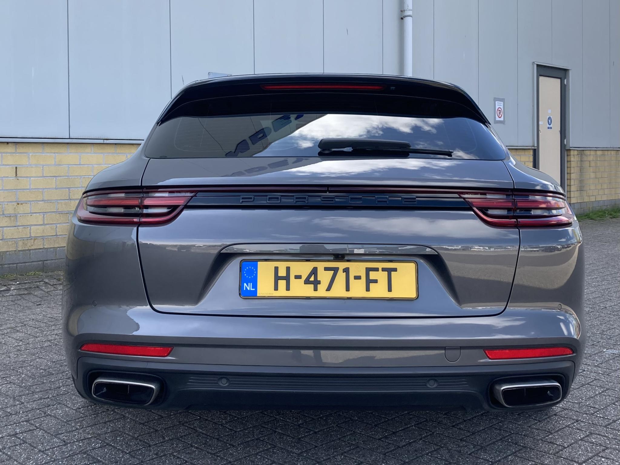 Foto van Porsche Panamera