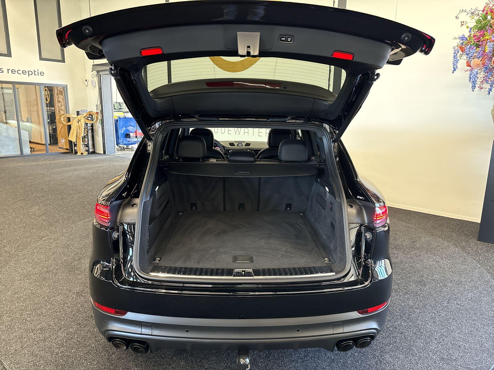 Foto van Porsche Cayenne