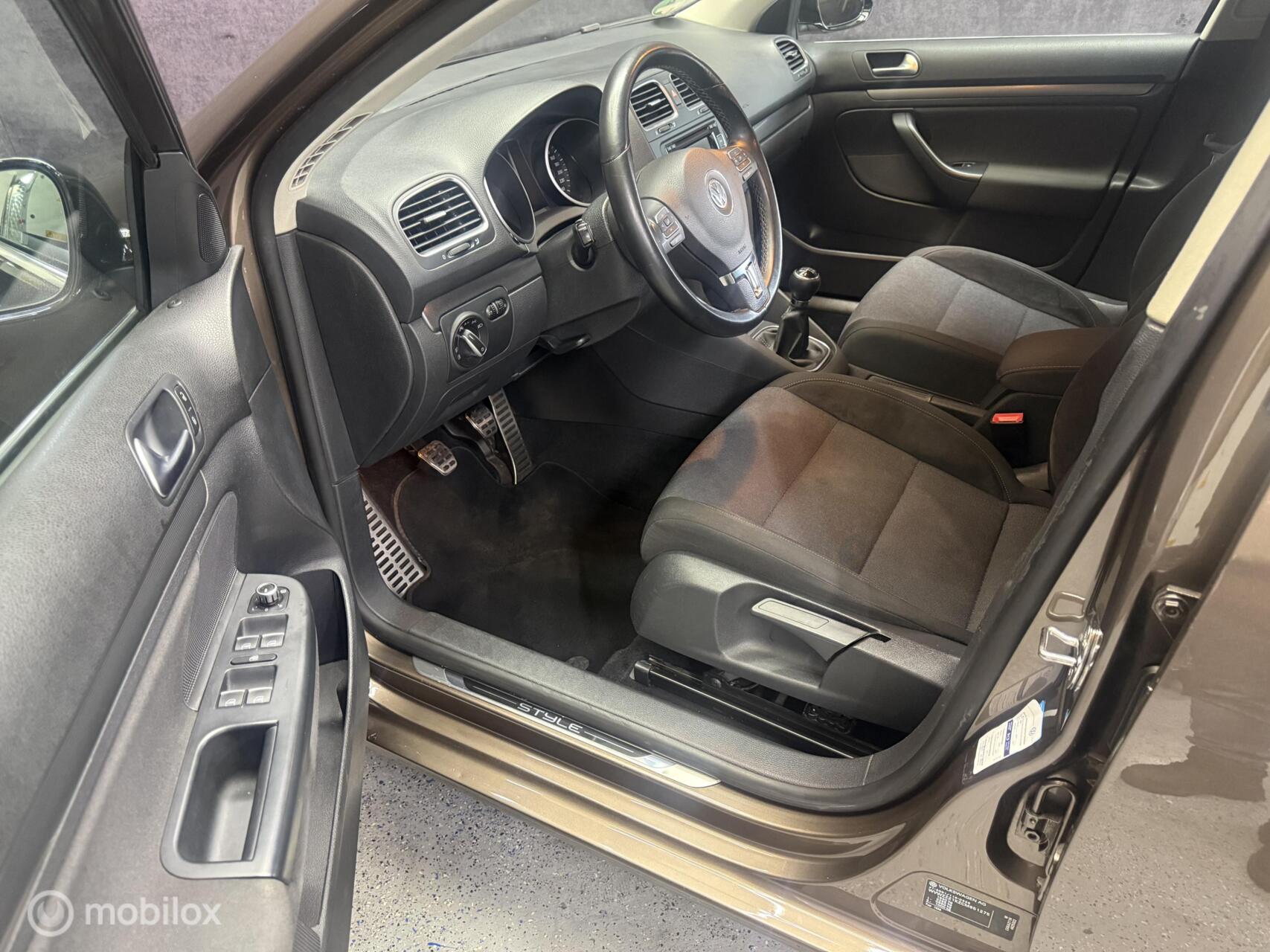 Foto van Volkswagen Golf Variant