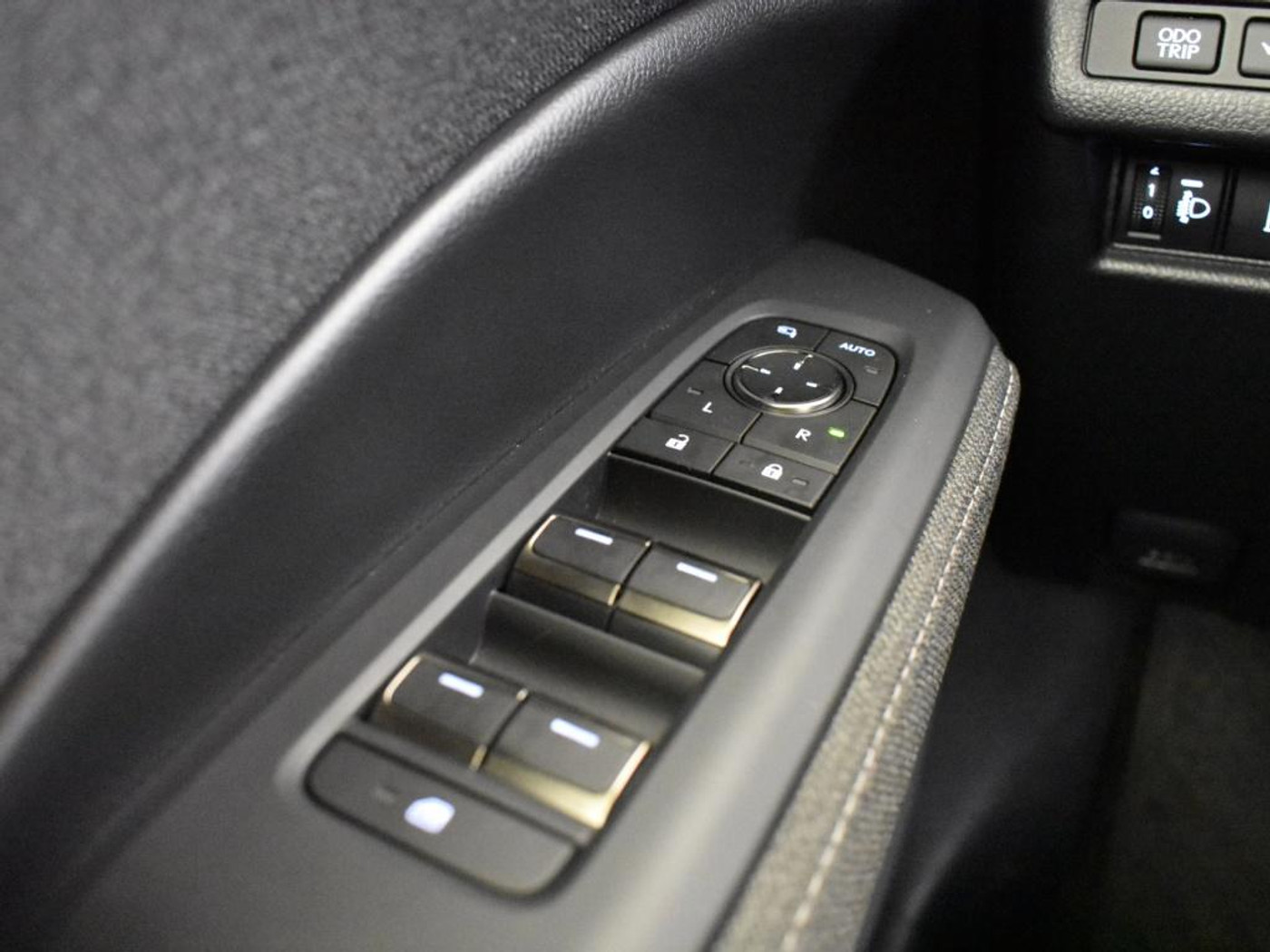 Foto van Lexus LBX