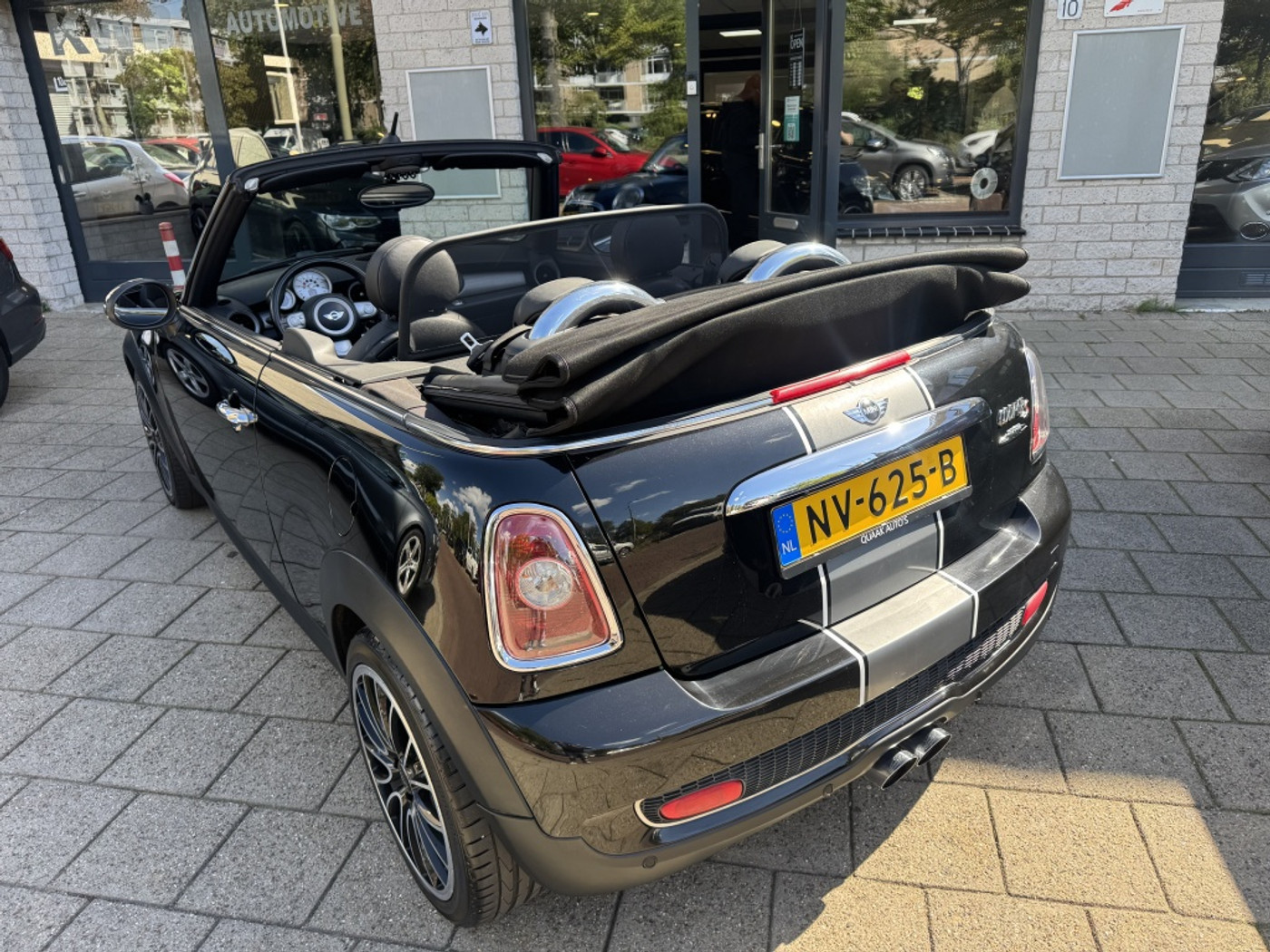 Foto van Mini Cooper S Cabrio