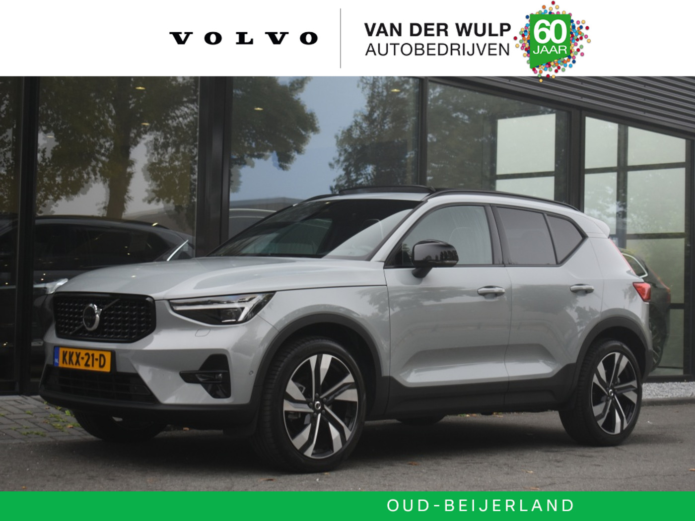 Volvo XC40 B4 197pk Plus Dark | Lounge | Lighting | Trekhaak 2026 - voorkant
