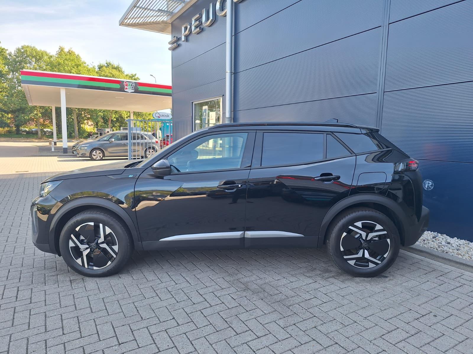 Foto van Peugeot E-2008
