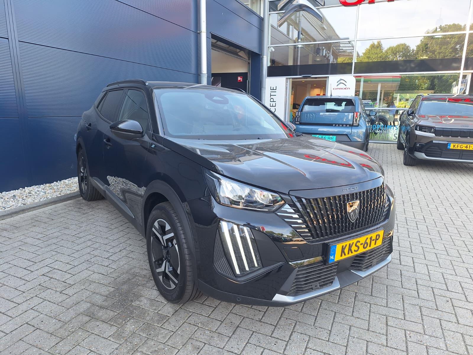 Foto van Peugeot E-2008