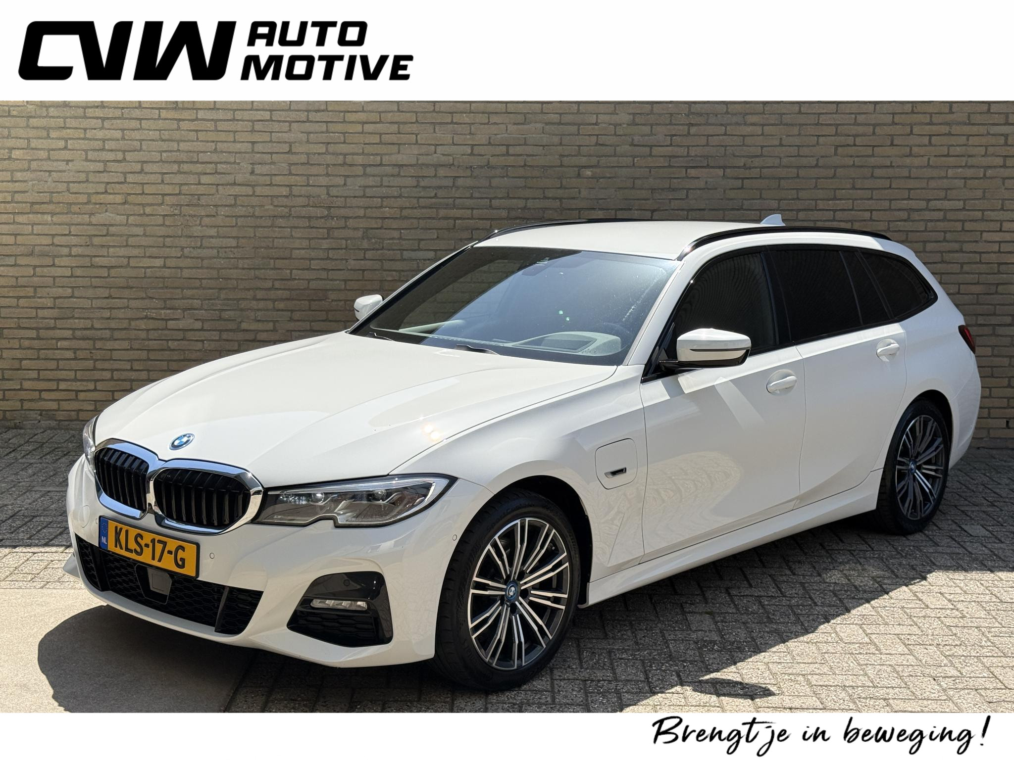 BMW 3-serie Touring 320e M-pakket | 360 camera | 2021 - voorkant