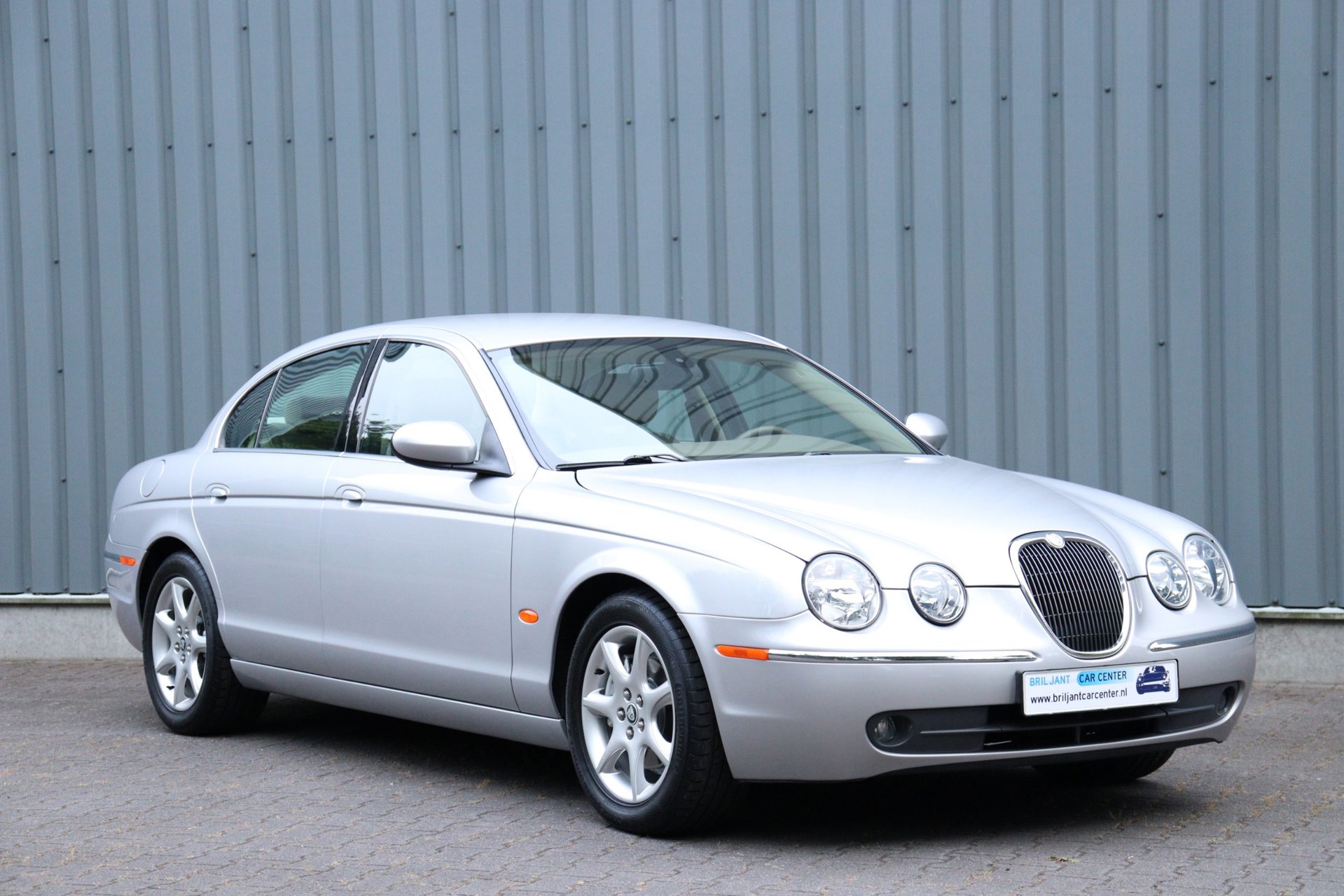 Jaguar S-type 2.5 V6 EXECUTIVE *FACE LIFT.!* 2004 - voorkant