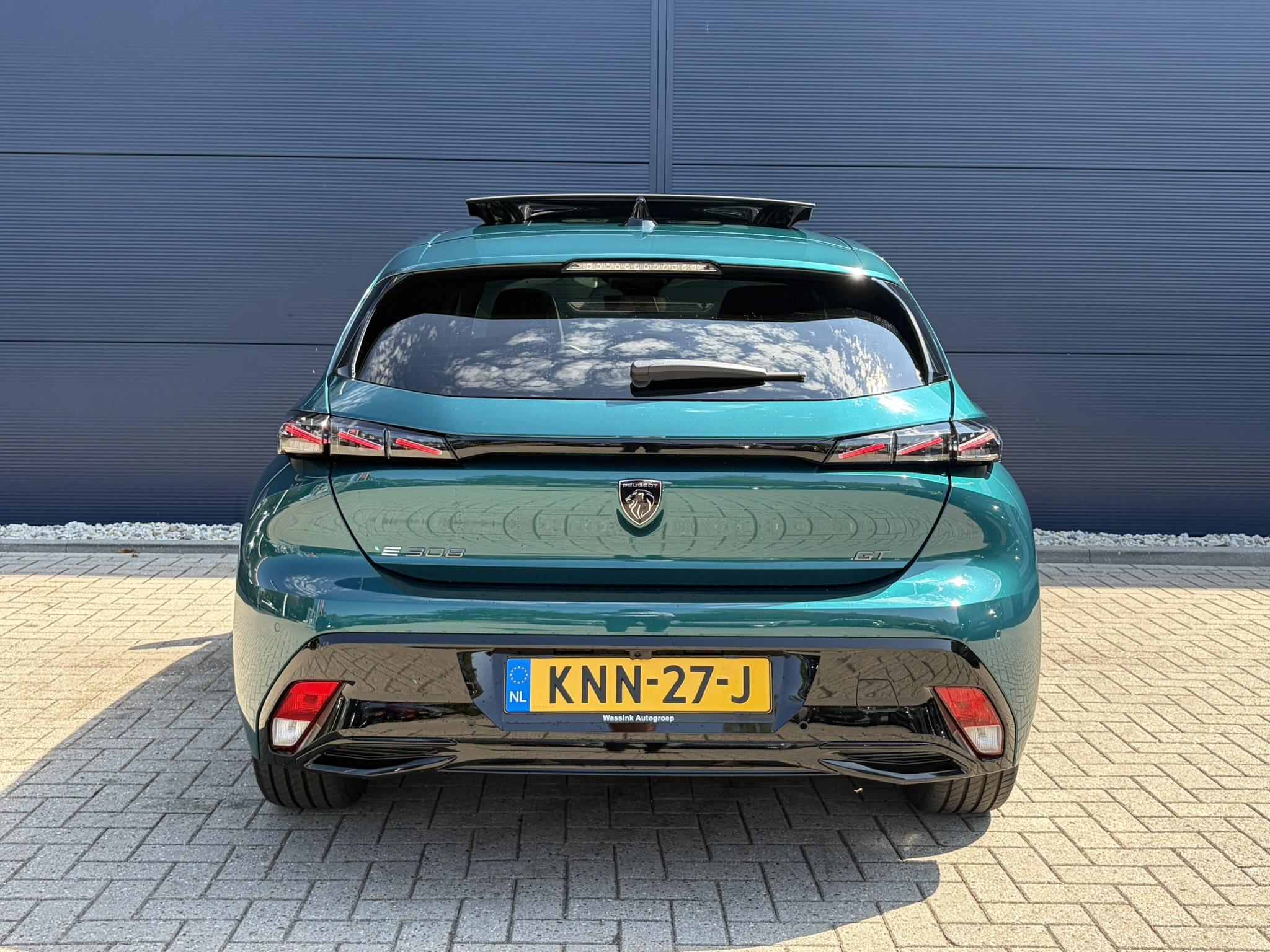 Foto van Peugeot E-308