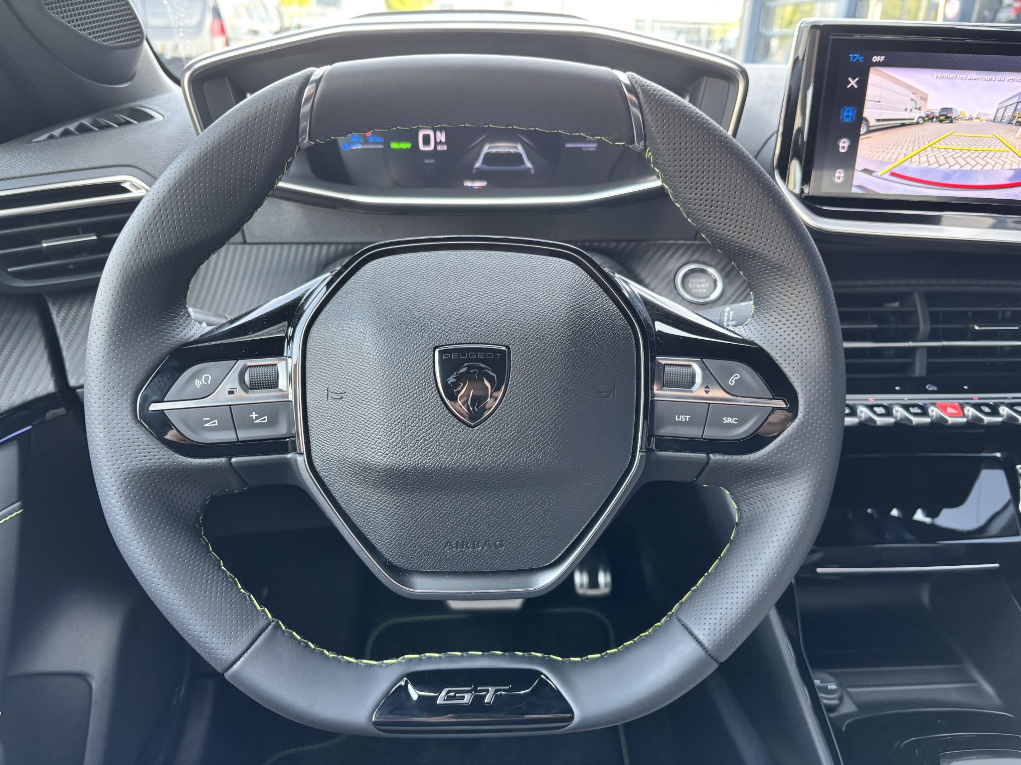 Foto van Peugeot E-208