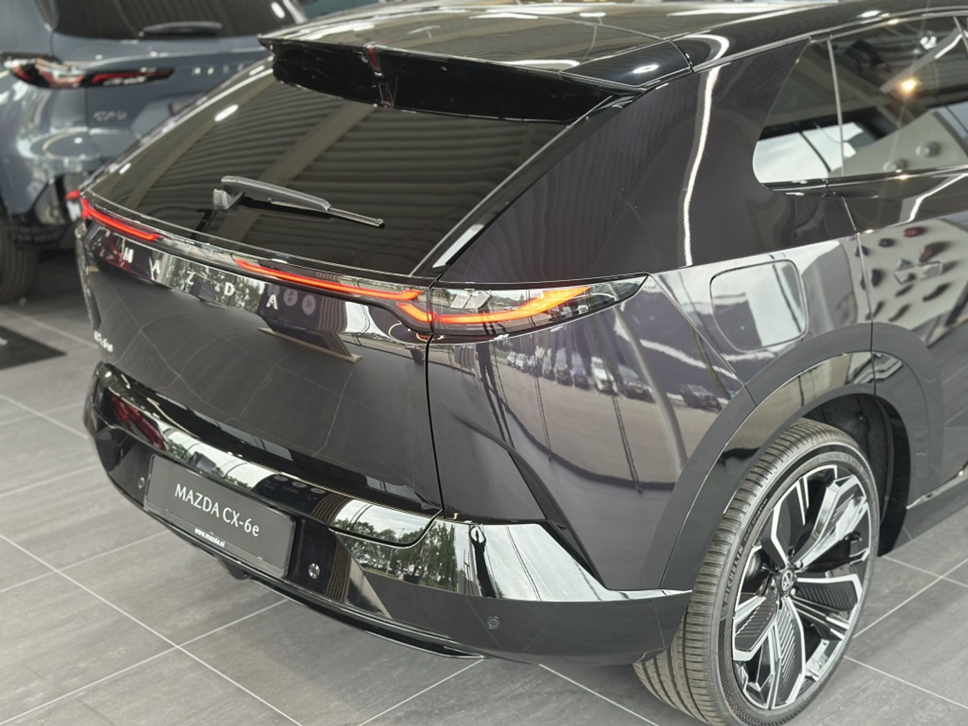 Foto van Mazda Cx-6e
