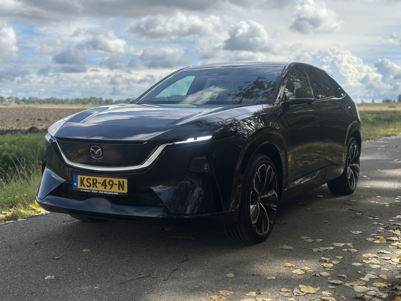 Foto van Mazda Cx-6e