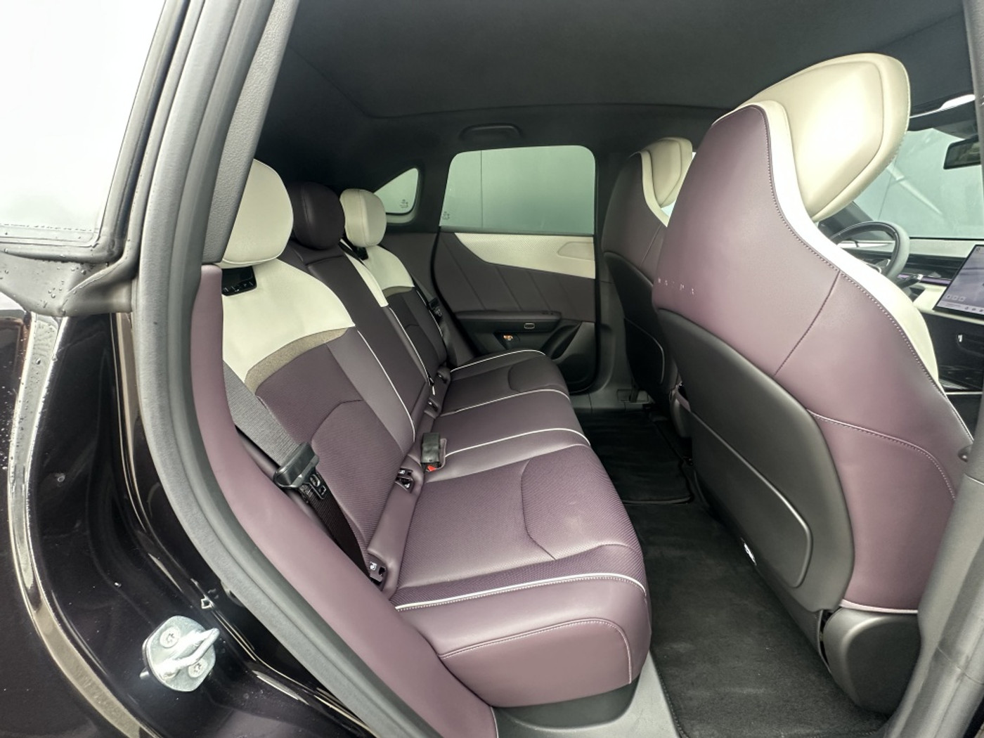 Foto van Mazda Cx-6e